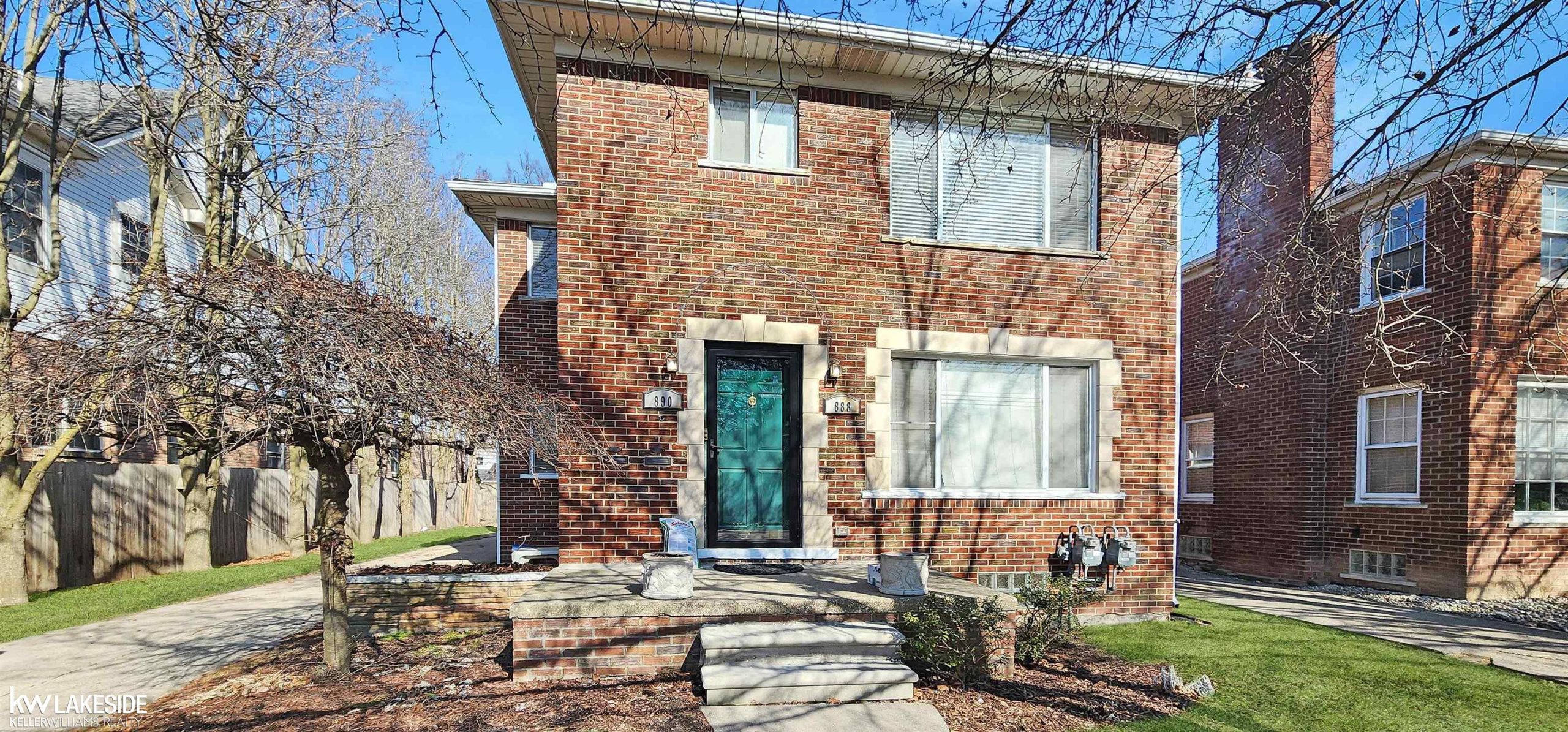 890 Neff RD