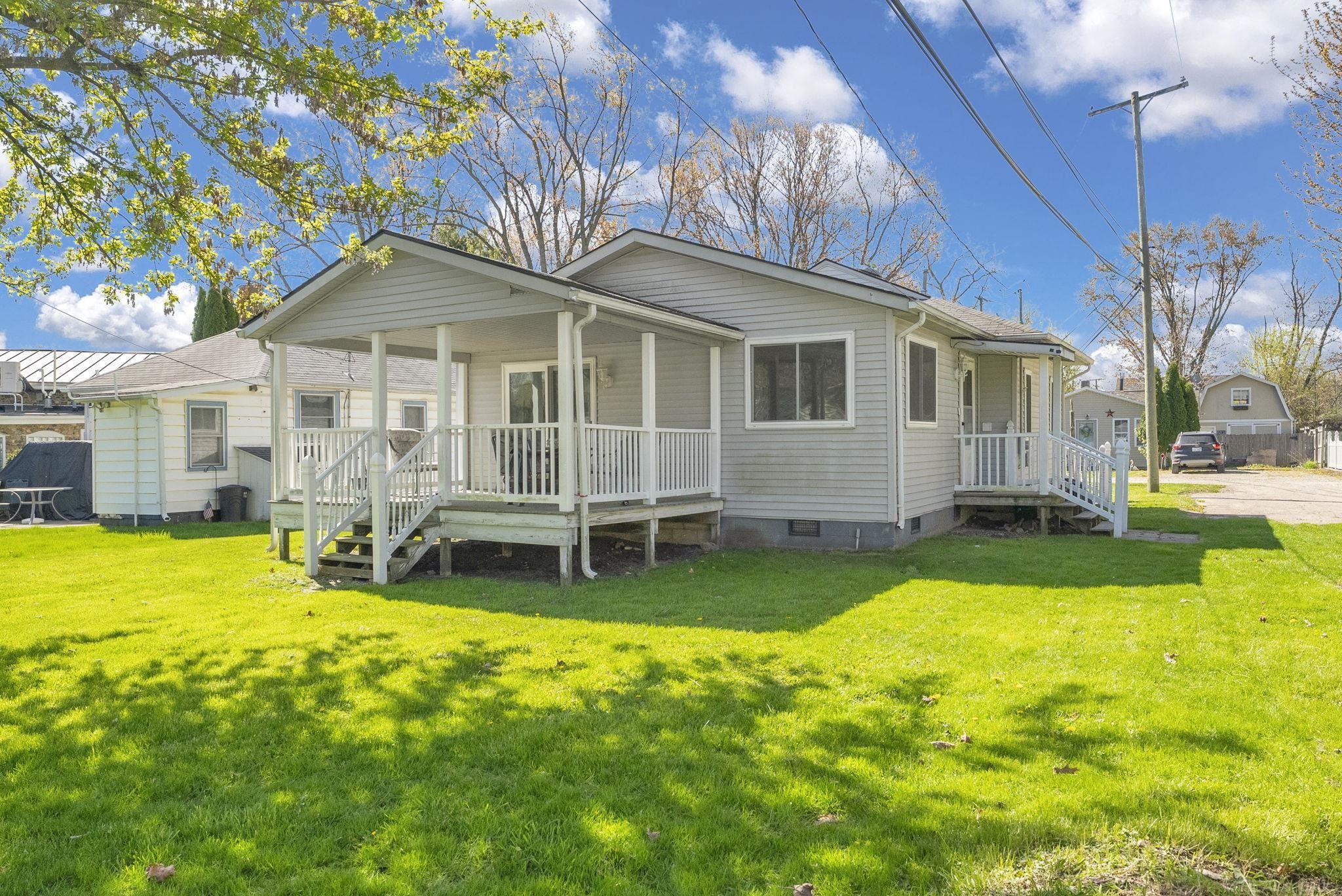 7329 Elm RD