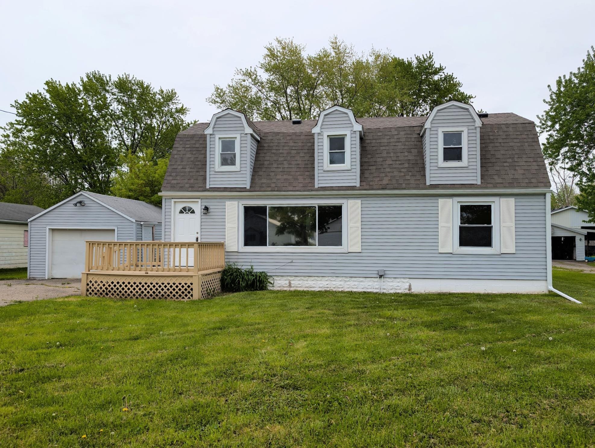 6109 Wendt DR