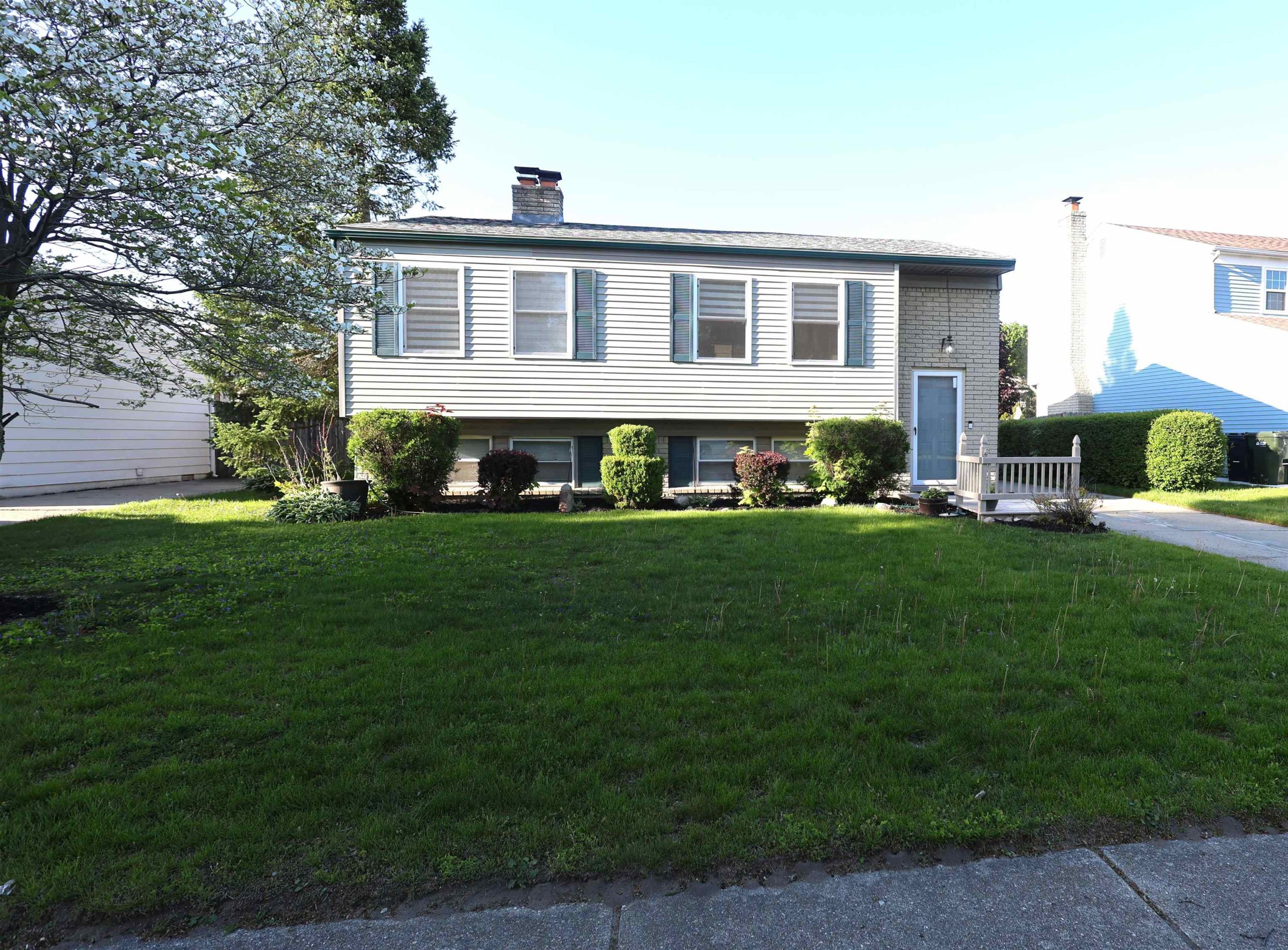 13187 Churchill STS