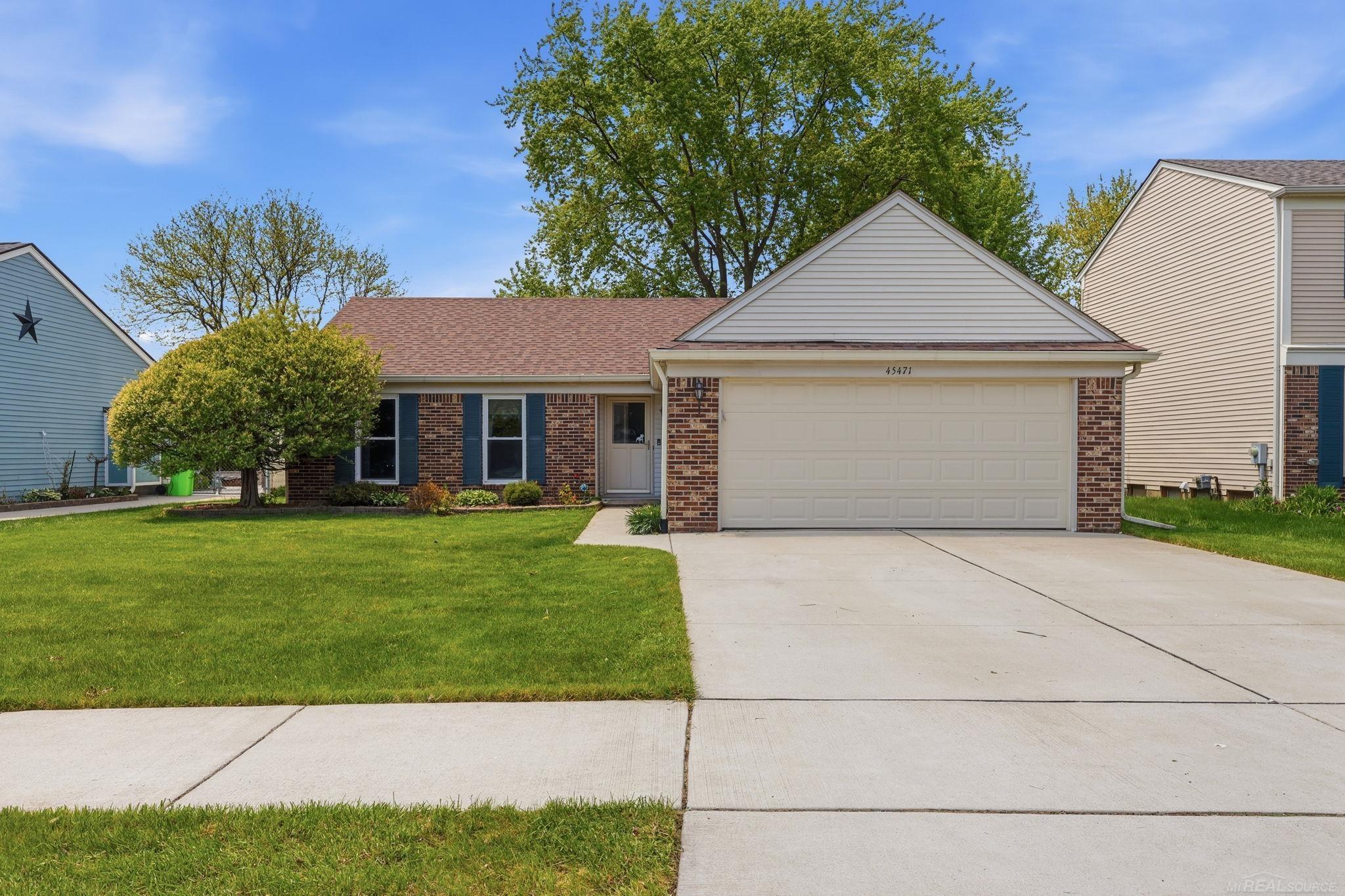 45471 Ronnen DR