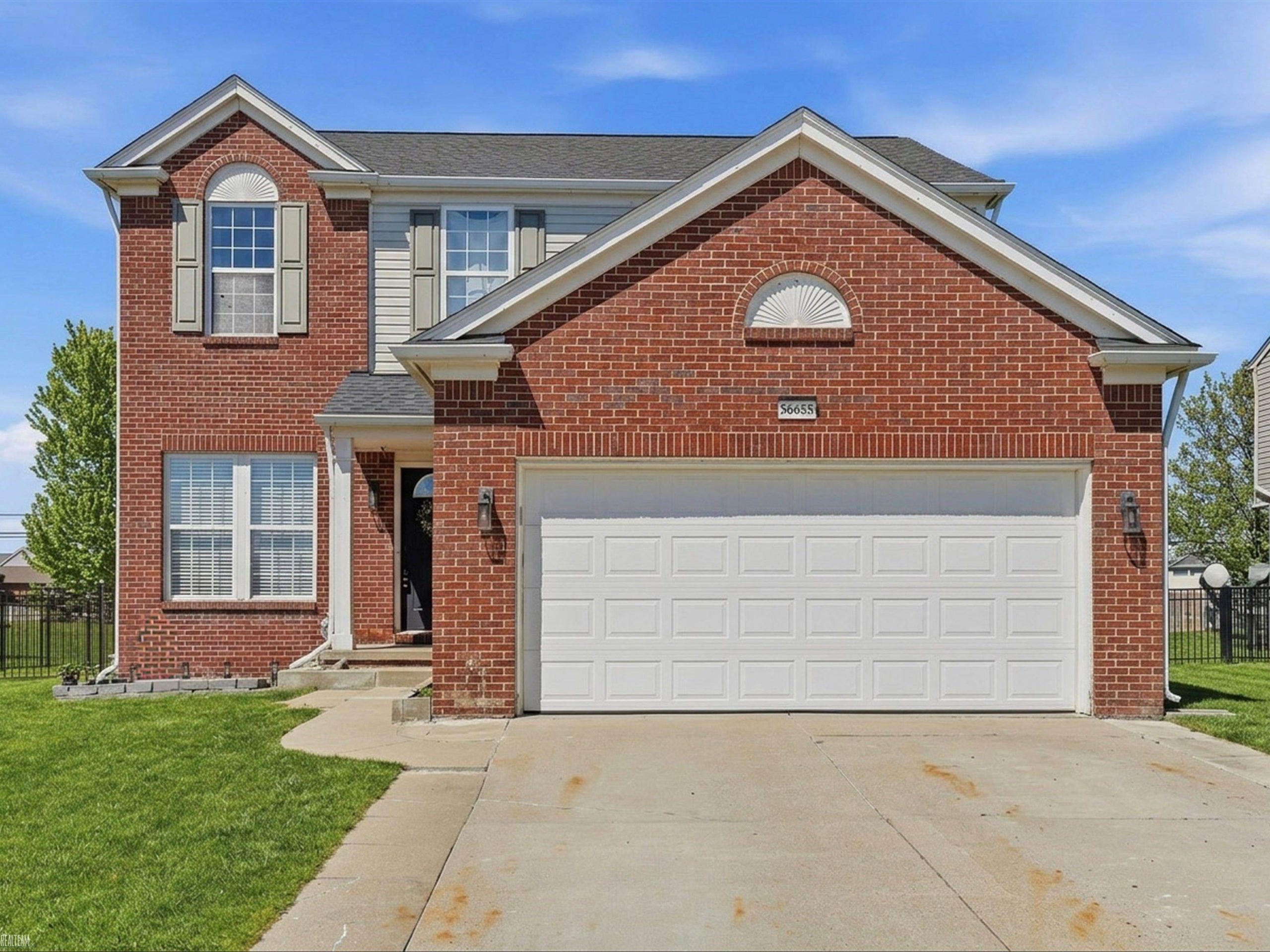 56655 Hastings DR