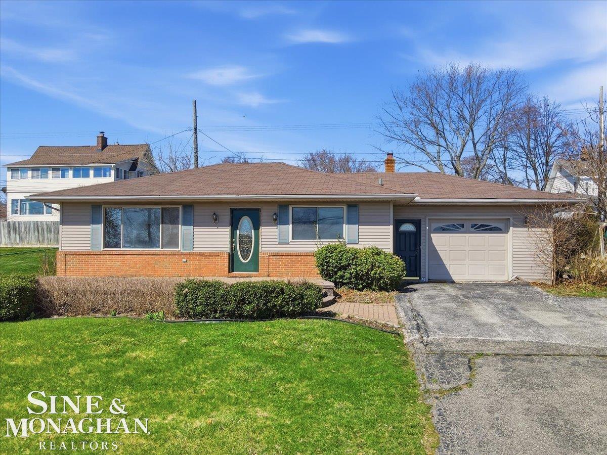 1350 Oakland AVE
