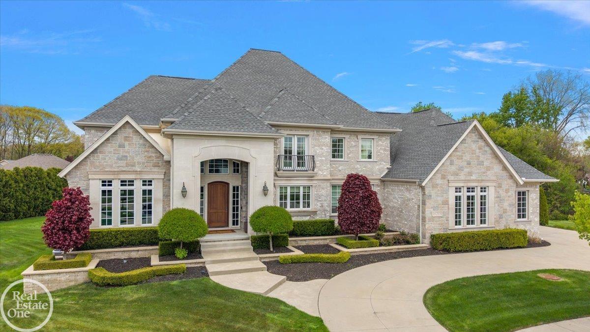 16205 La Dolce Vita DR