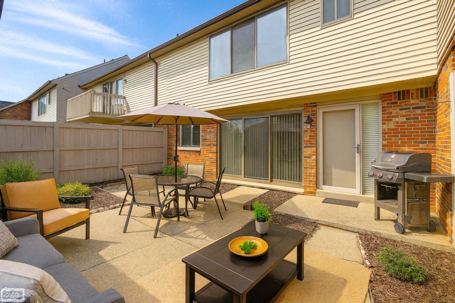 42699 Jonathan PL