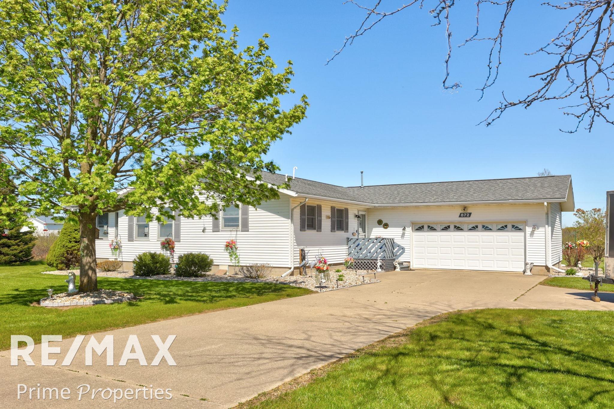 872 Huron Crest DR