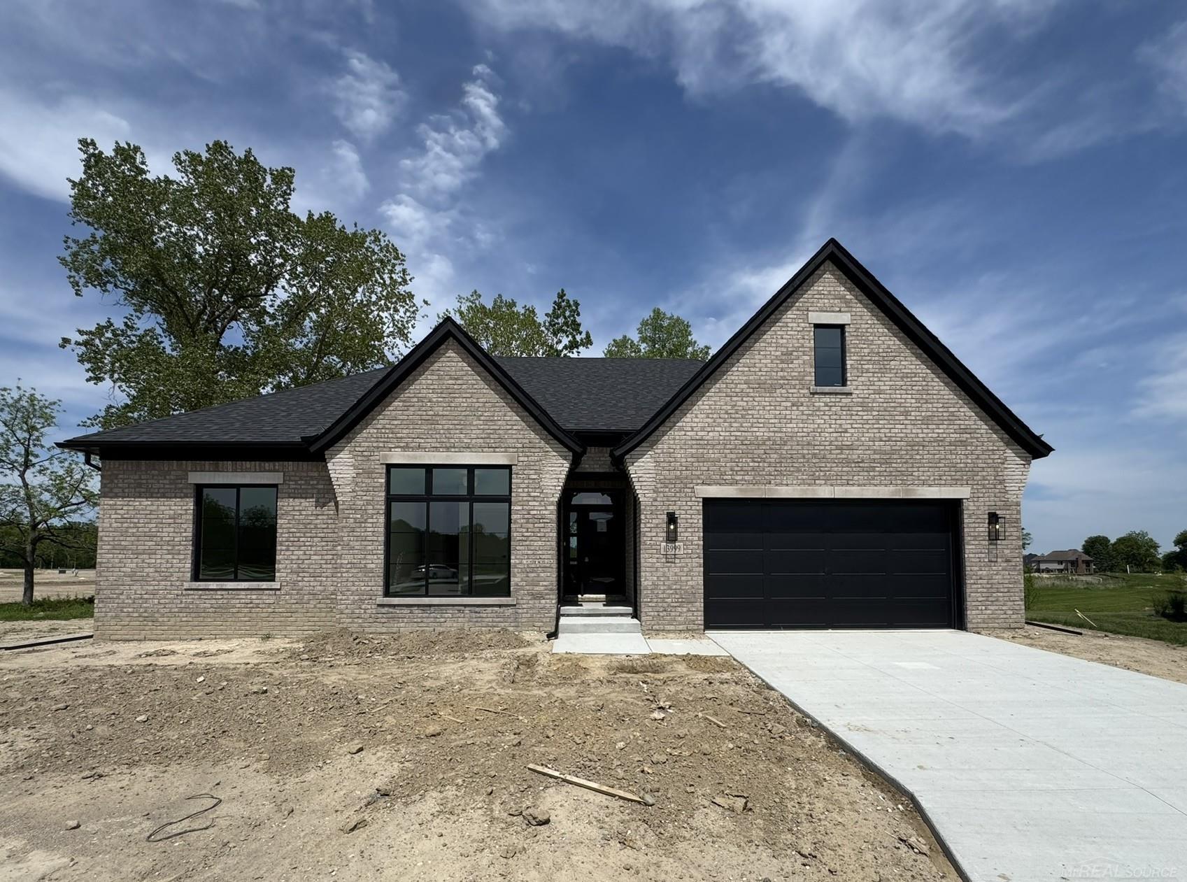 13999 Arthur CT