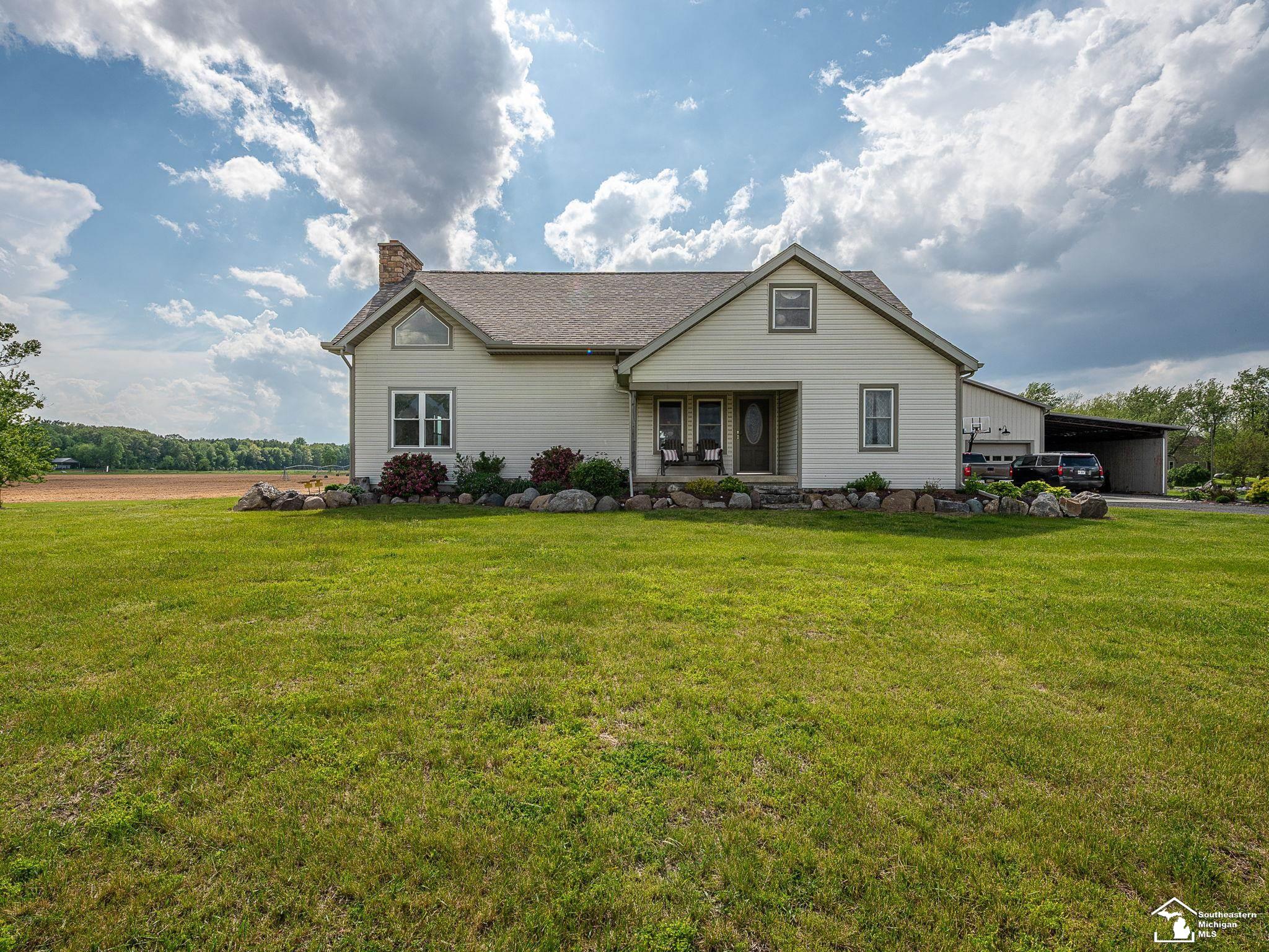 4648 S County Line HWY