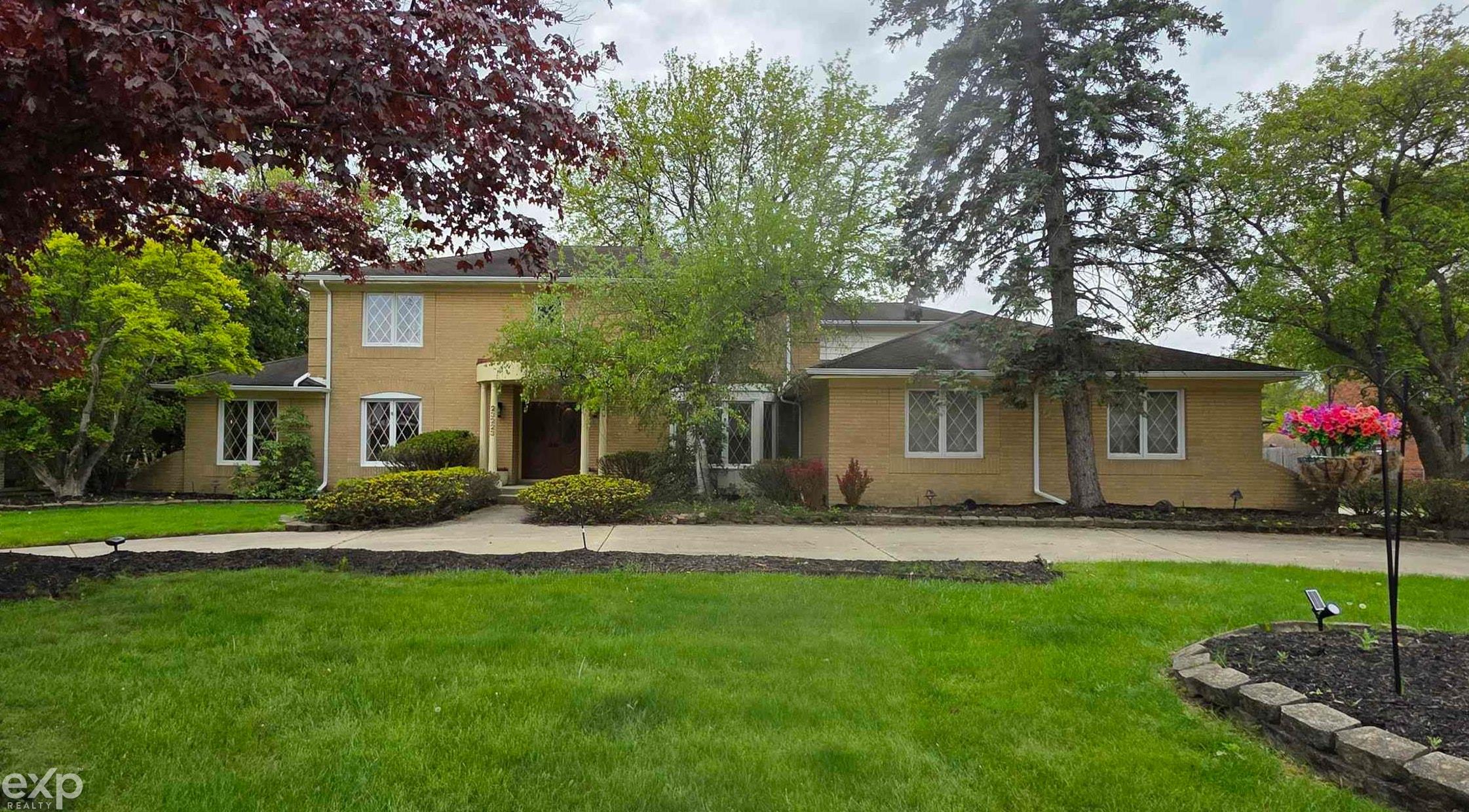 23223 Bellwood DR