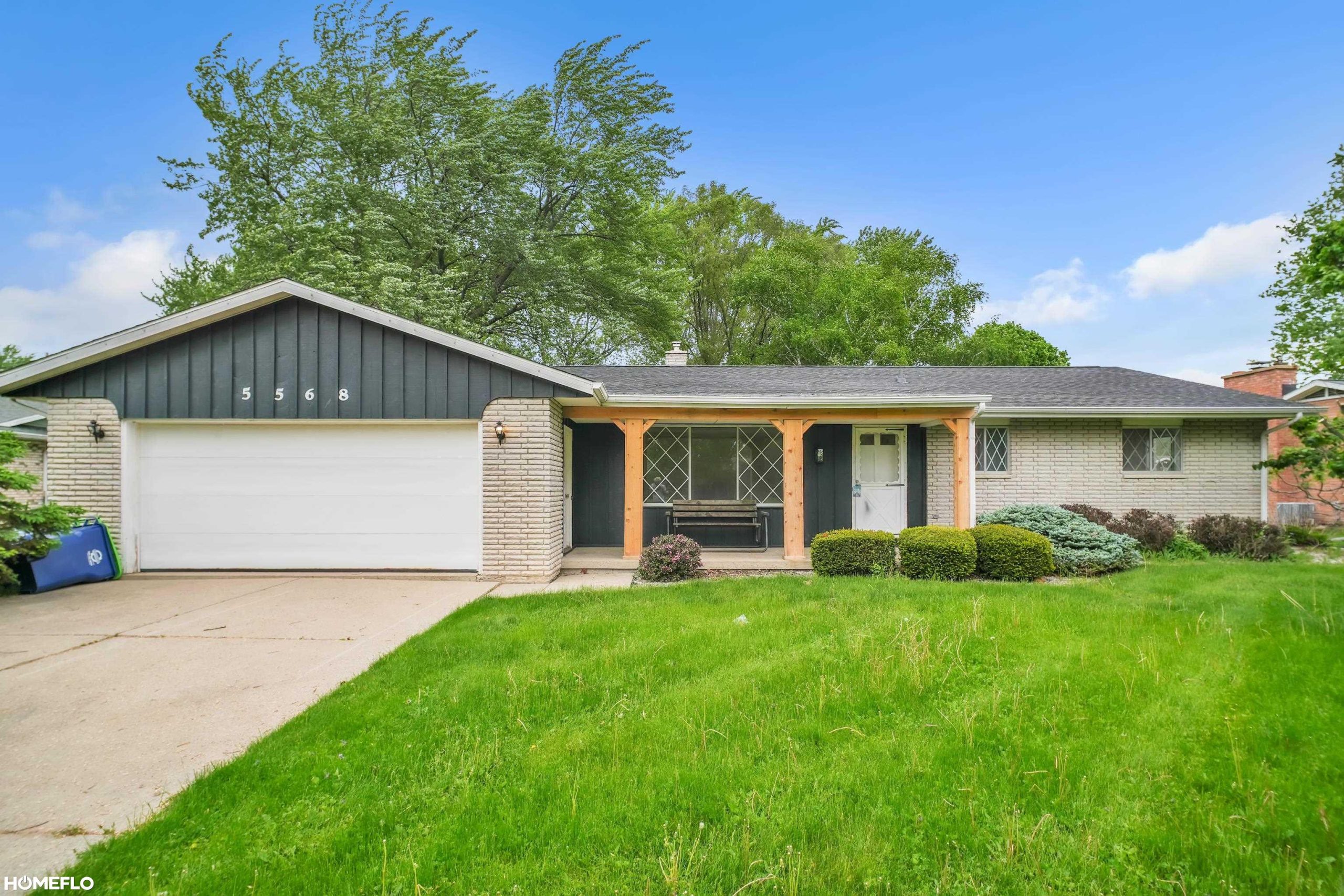 5568 Mary CT