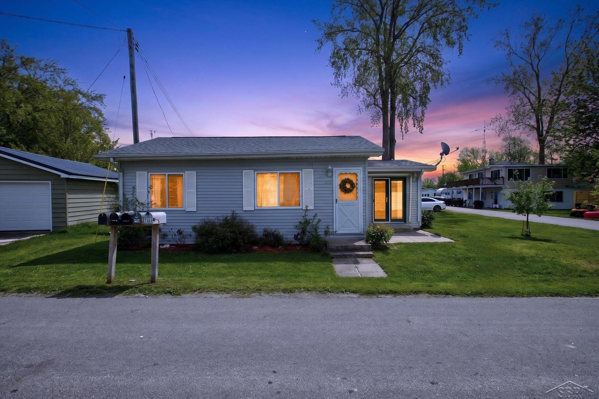 1857 Center RD