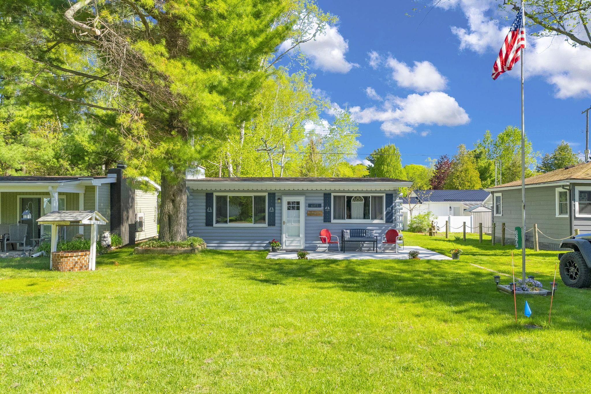6373 Sunnyside