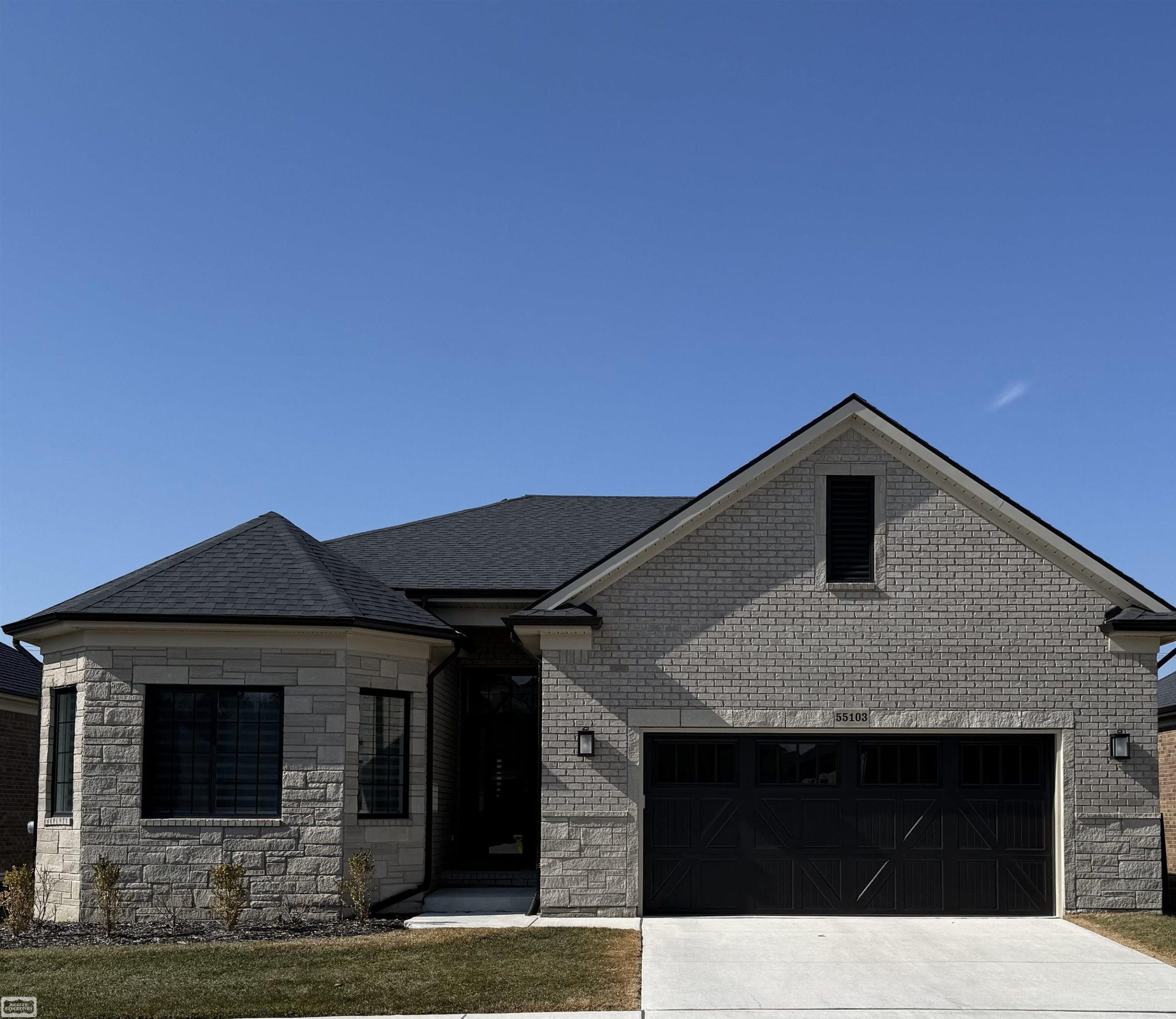 55103 Saint Paul DR