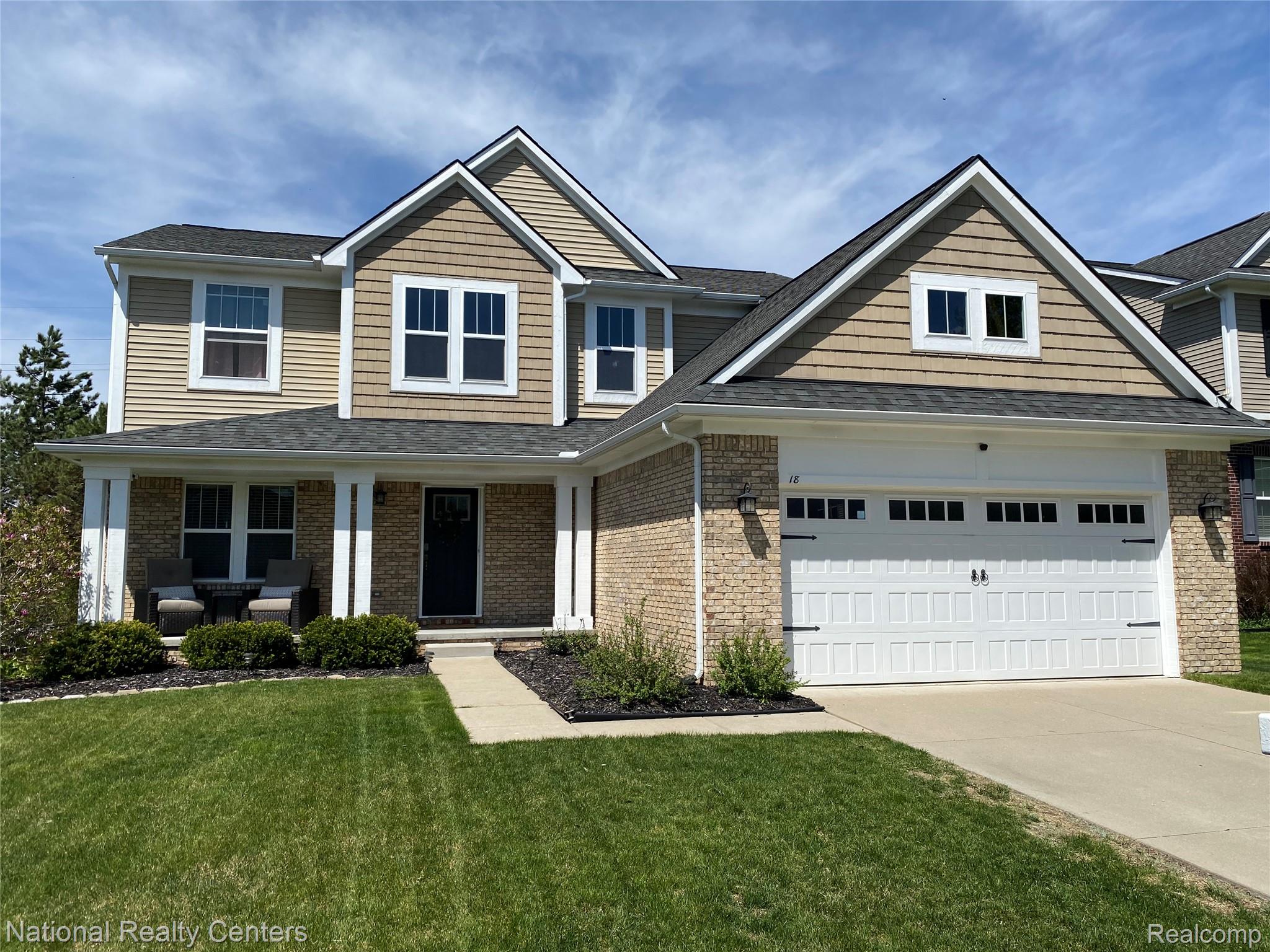 18, Wildrose, White Lake, Michigan, 48386