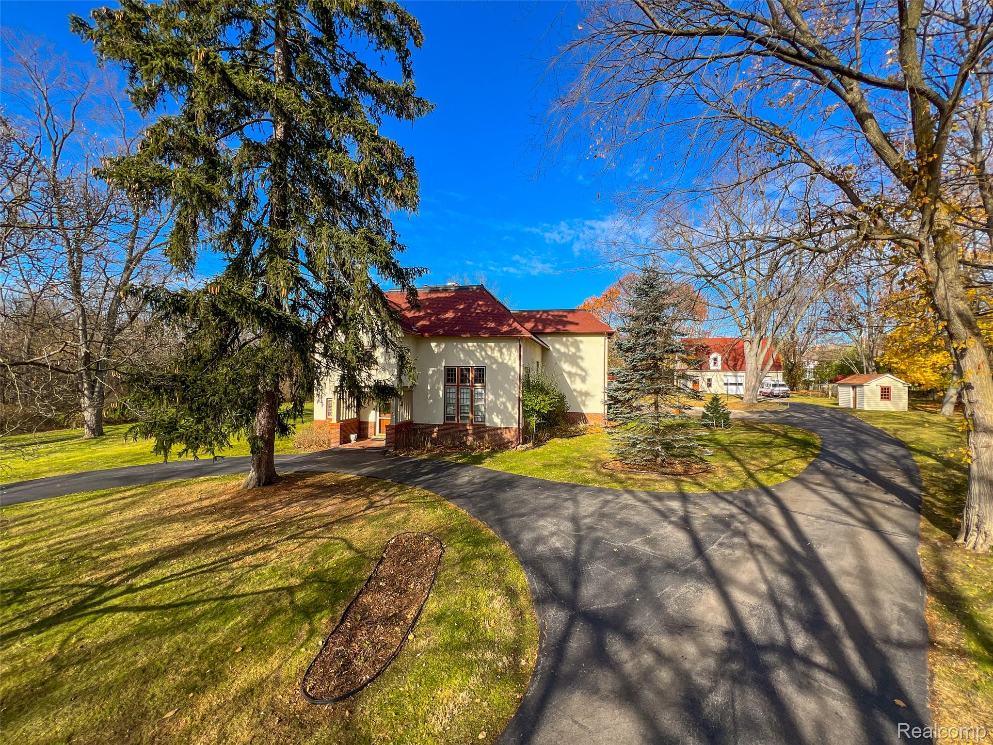 5044, Charing Cross, Bloomfield Hills, Michigan, 48304