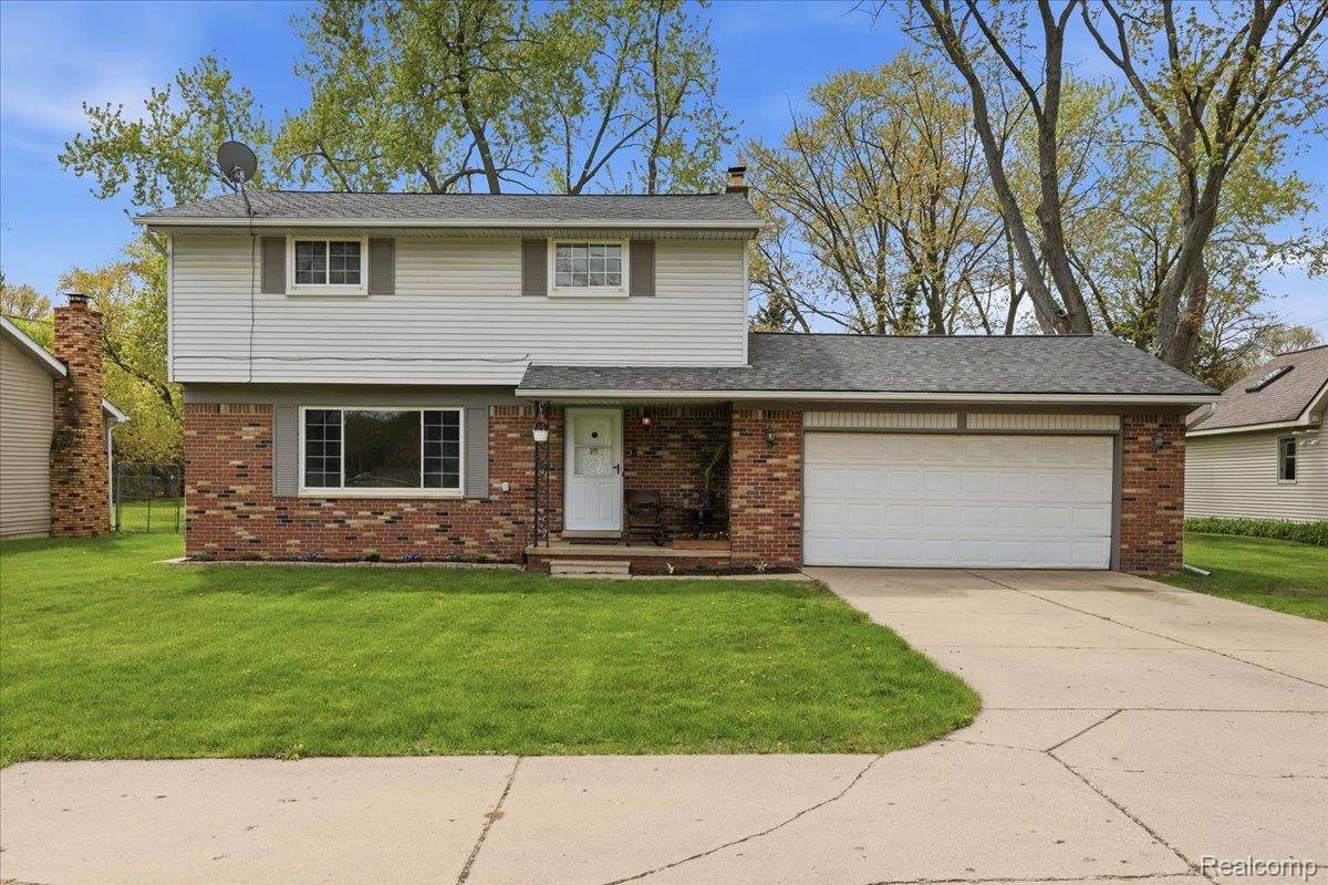 2735, Williams Lake, Waterford, Michigan, 48329