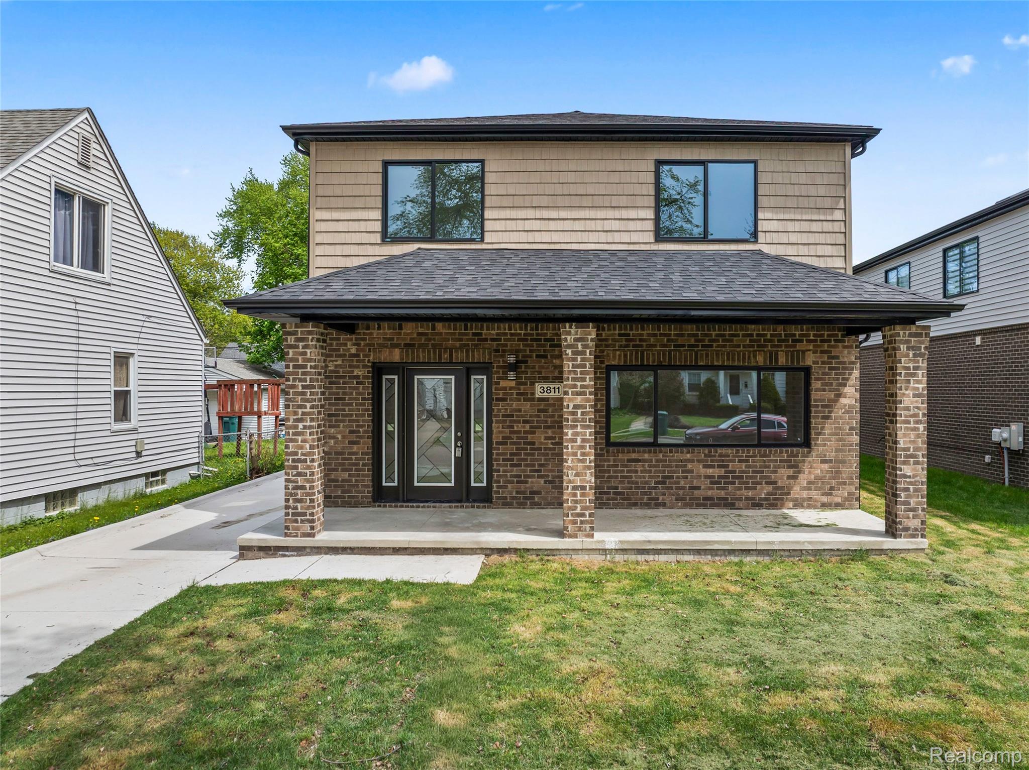 3811, Alice, Dearborn, Michigan, 48124