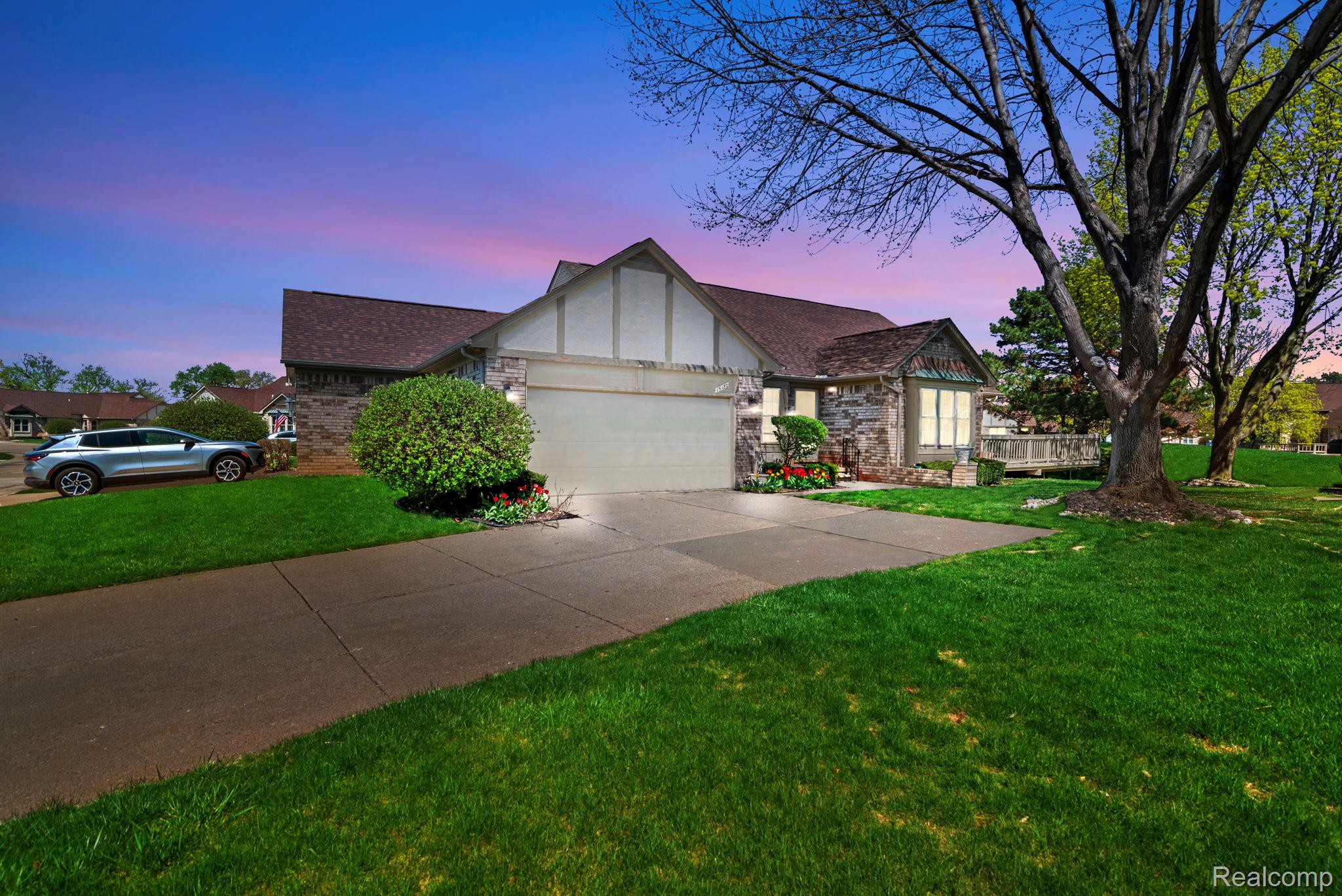 15487, Orchard Ridge, Clinton Township, Michigan, 48038