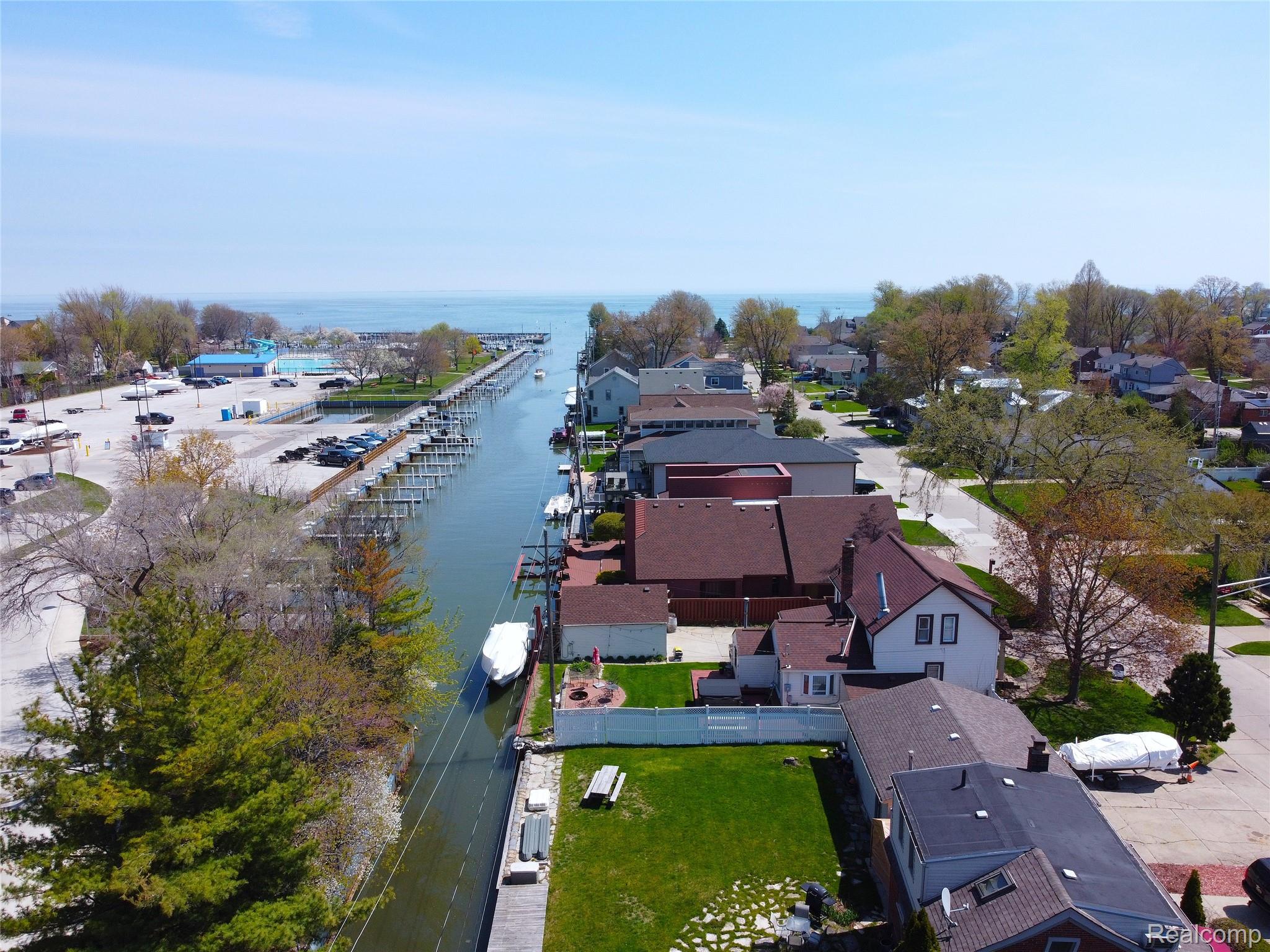 22419, Milner, St. Clair Shores, Michigan, 48081