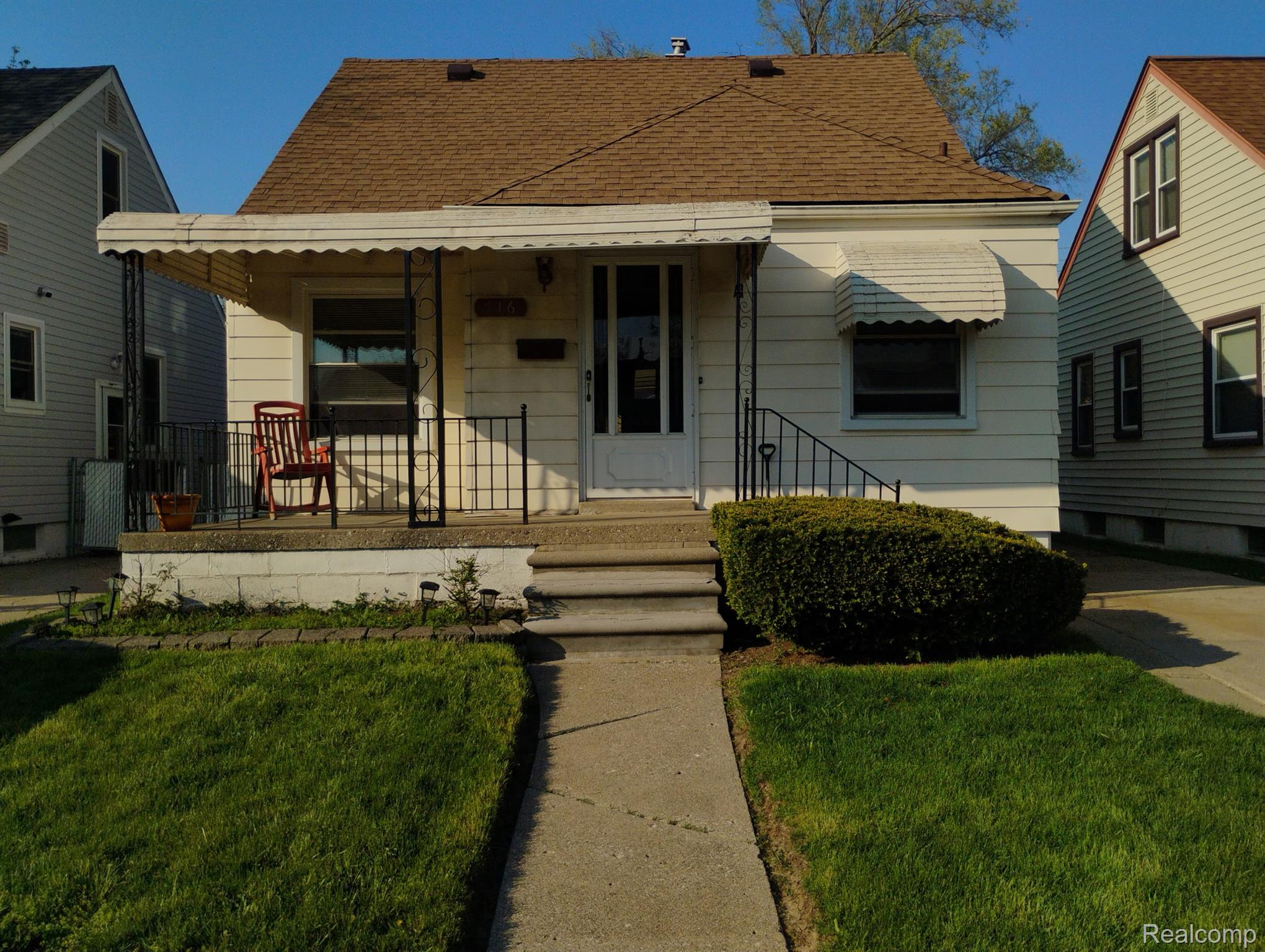 716 Mill Street, Mill, Lincoln Park, Michigan, 48146