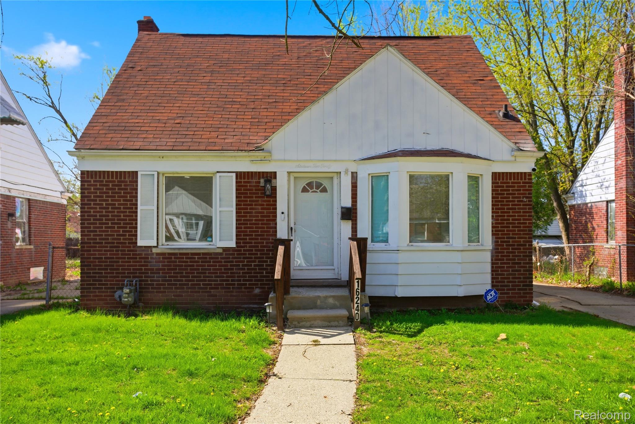 16240, Manning, Detroit, Michigan, 48205