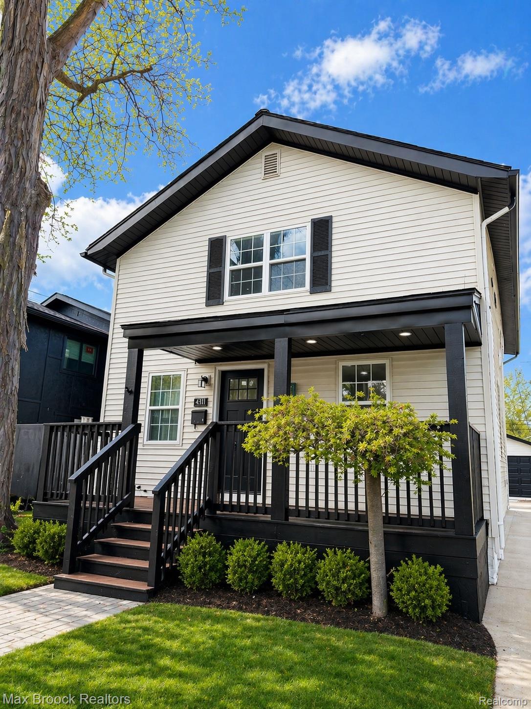 631, Humphrey, Birmingham, Michigan, 48009