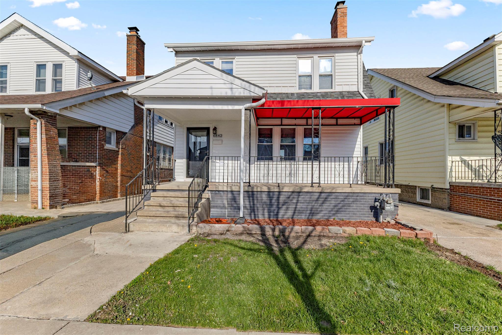 6842, Jonathon, Dearborn, Michigan, 48126