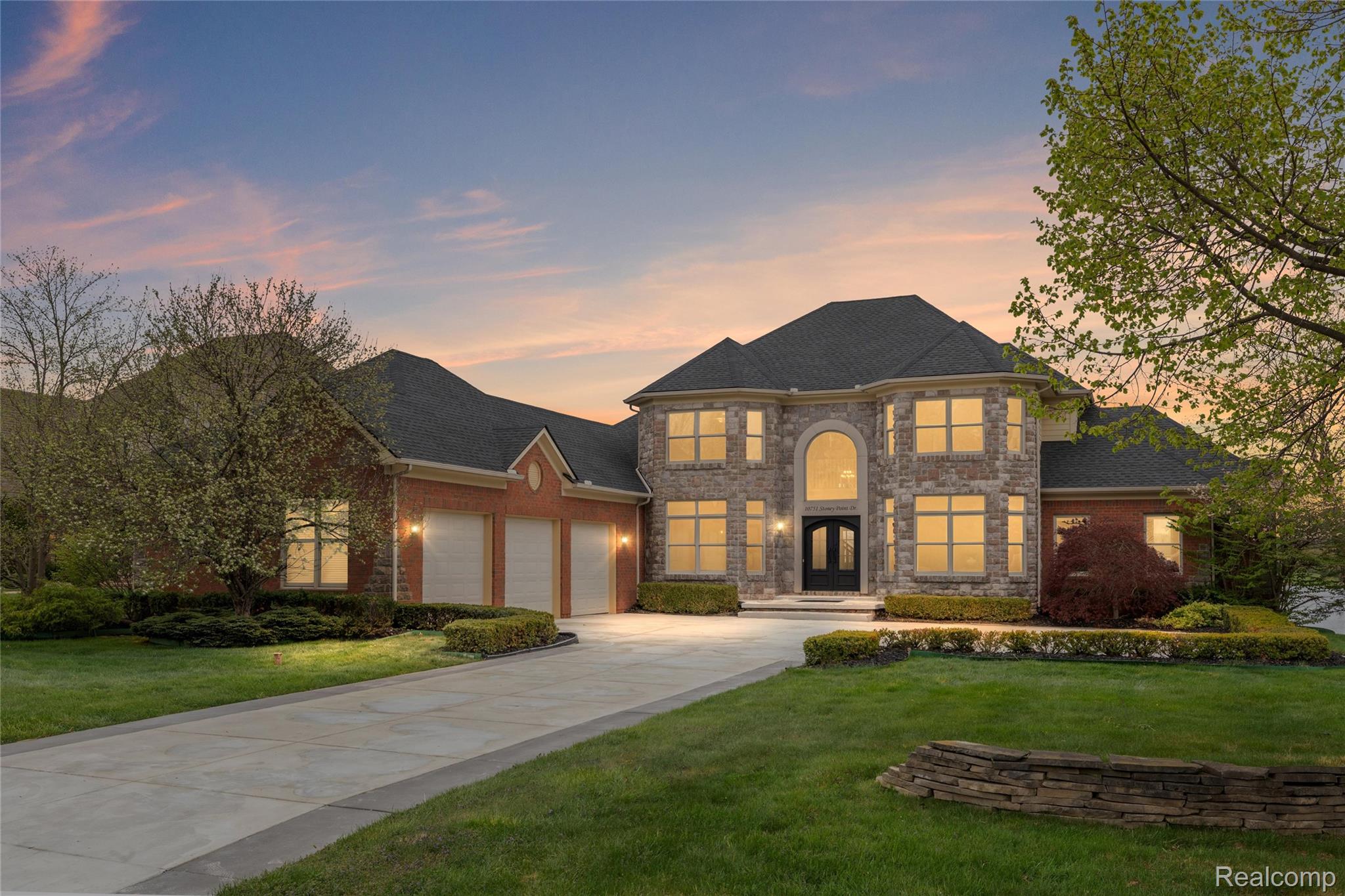 10751, Stoney Point, South Lyon, Michigan, 48178