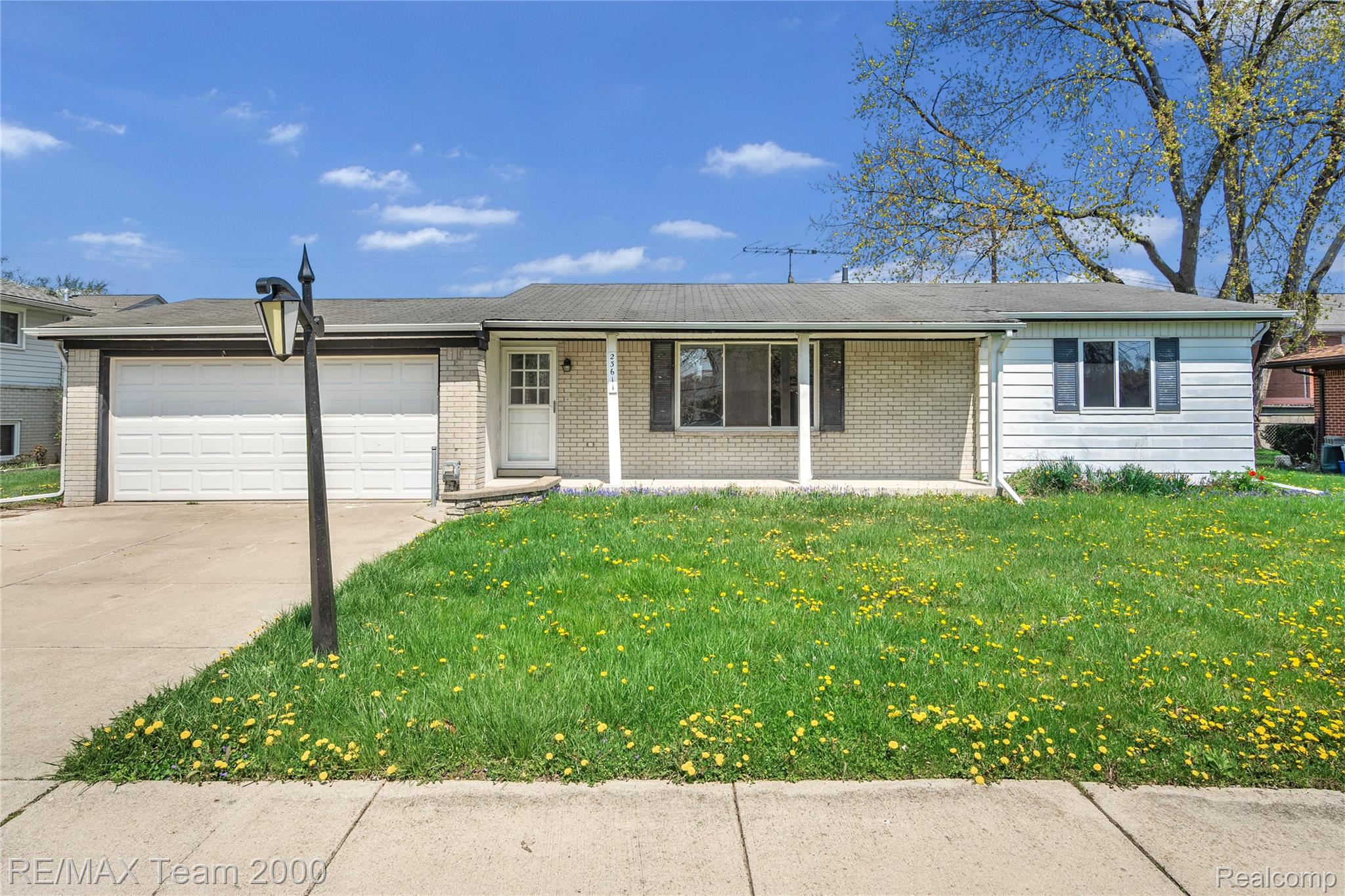 23611, Aviva, Clinton Township, Michigan, 48035