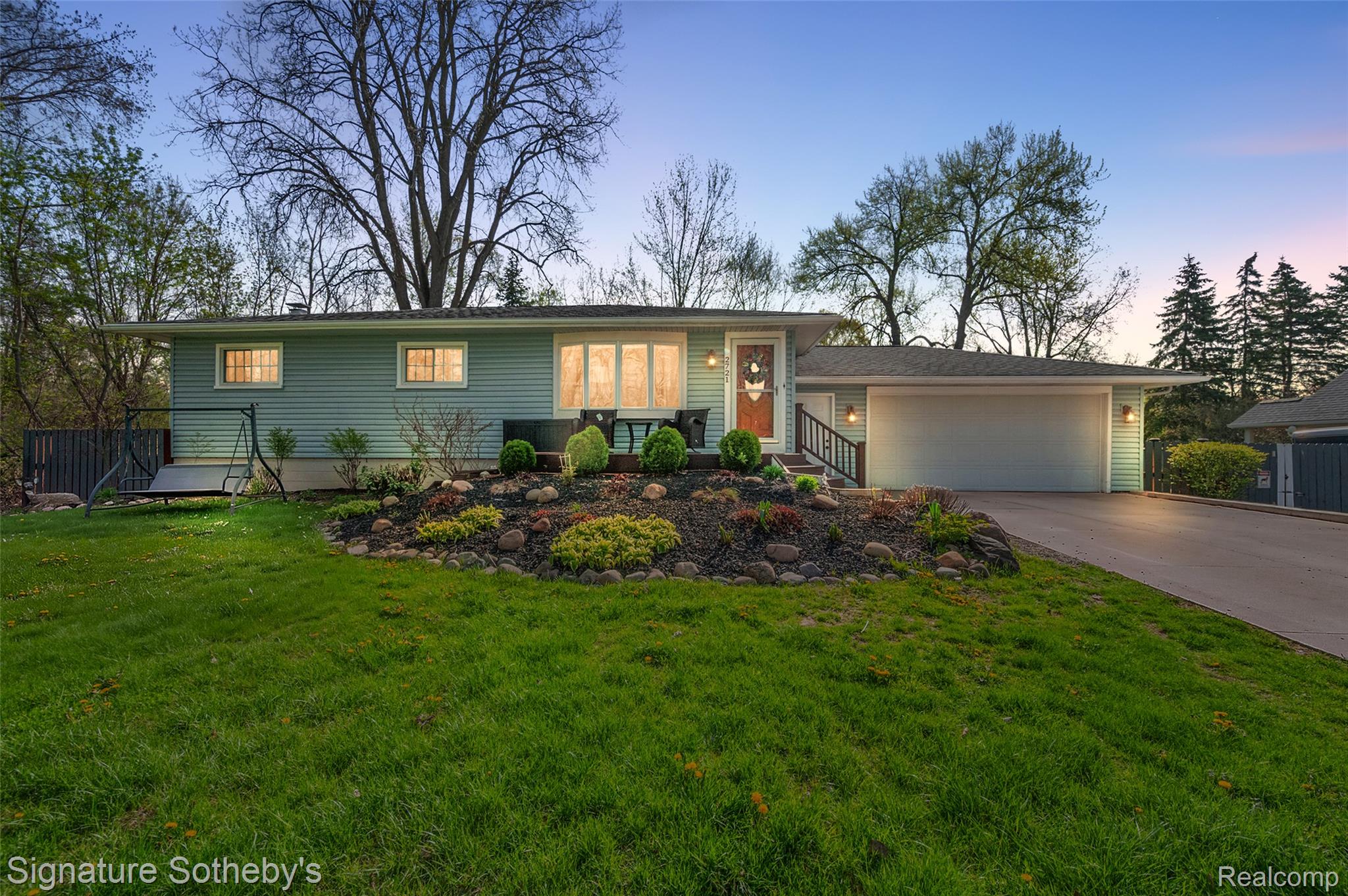 2721, Midvale, Rochester Hills, Michigan, 48309