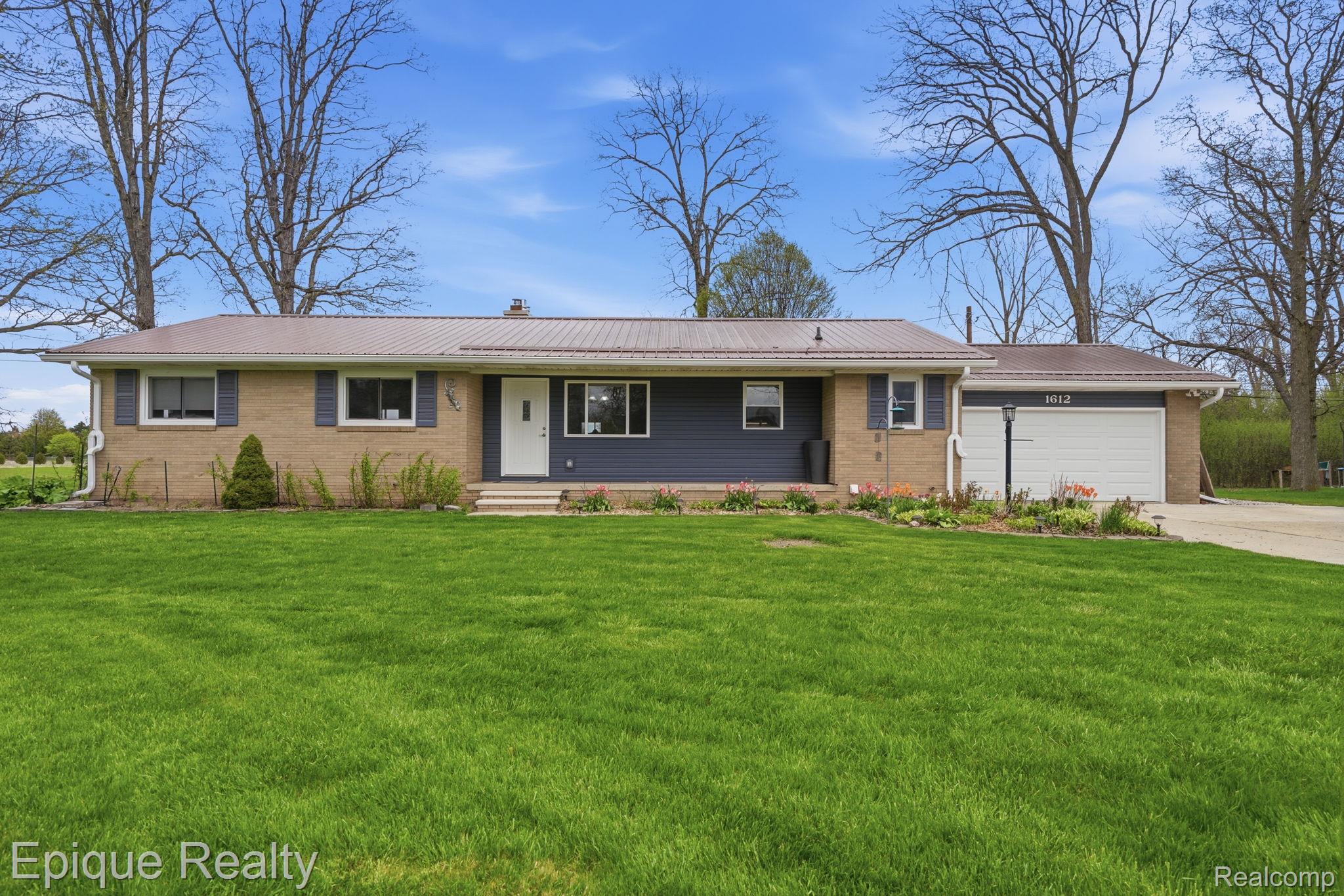 1612, Saint Marys, Essexville, Michigan, 48732