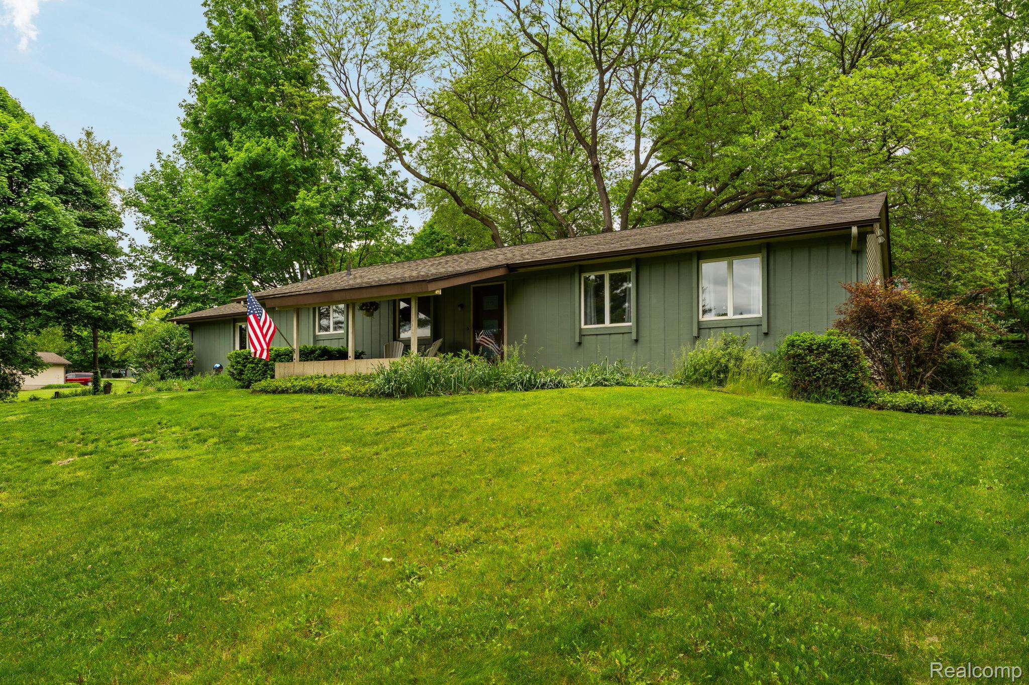14148, Hayrake, Chelsea, Michigan, 48118