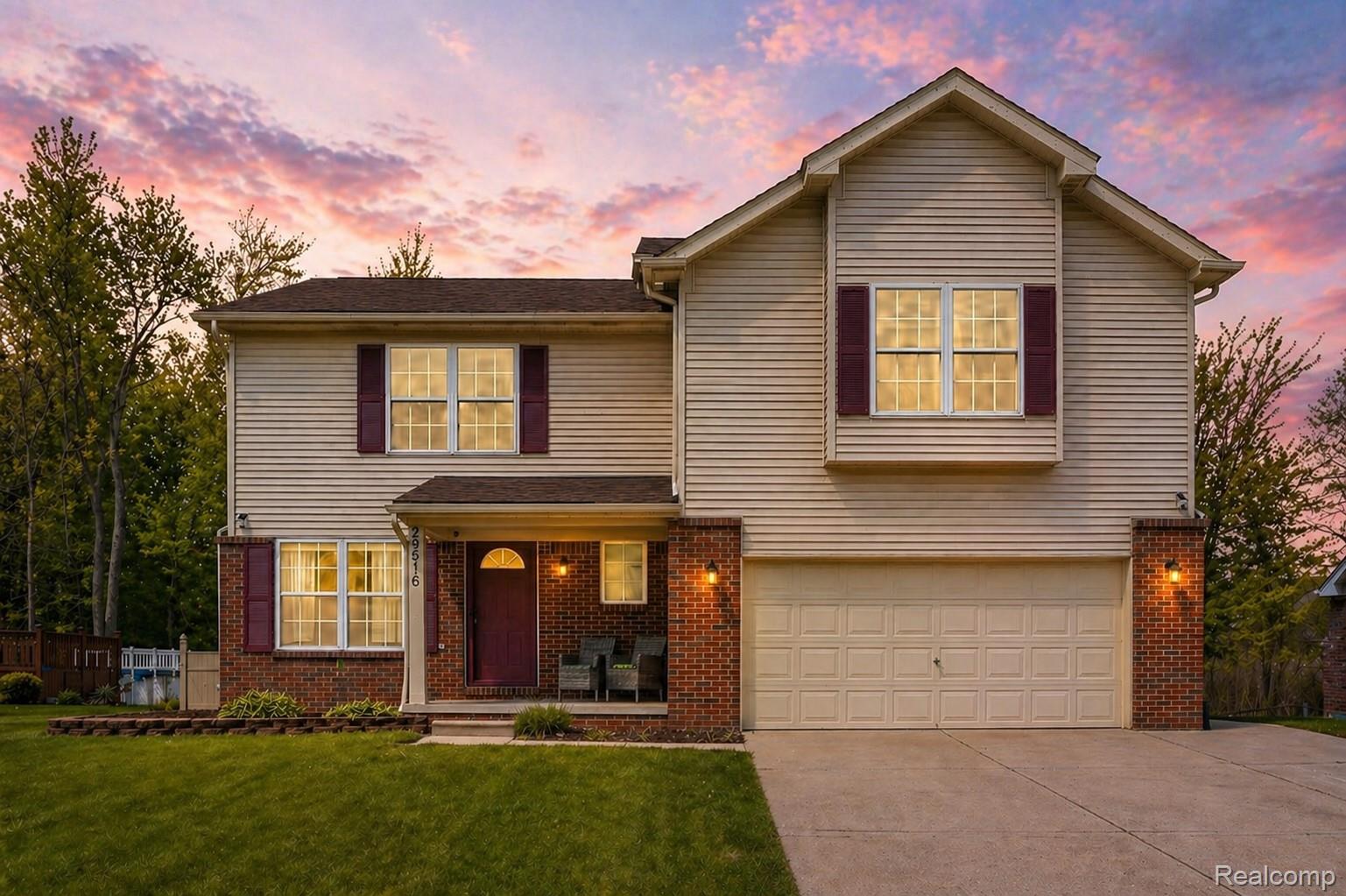 29516, Hunter, Trenton, Michigan, 48183