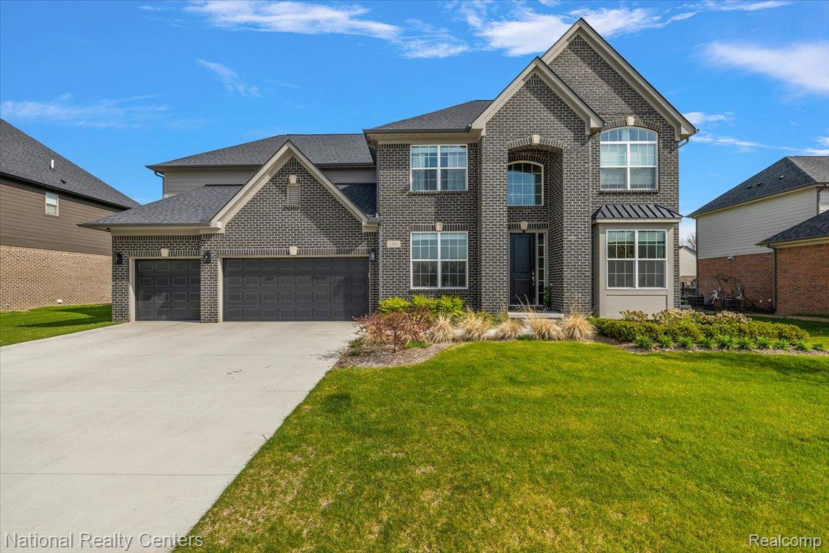 1283, Bloomingdale, Troy, Michigan, 48085