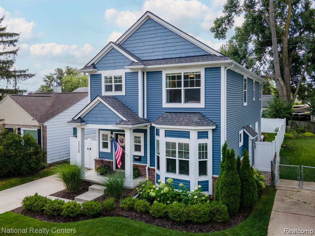 2220, Barrett, Royal Oak, Michigan, 48067