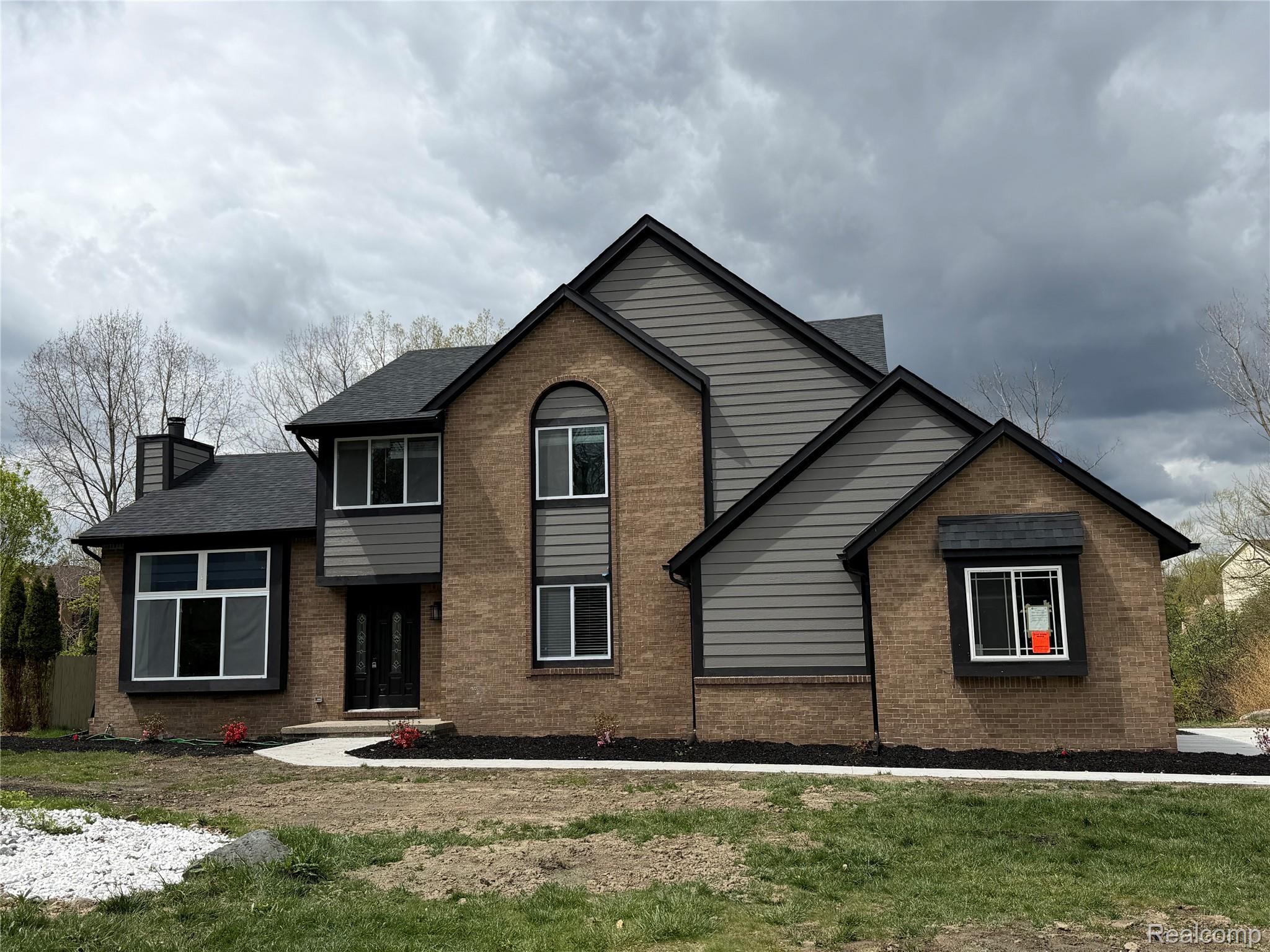 5140, Woodrun, West Bloomfield, Michigan, 48323