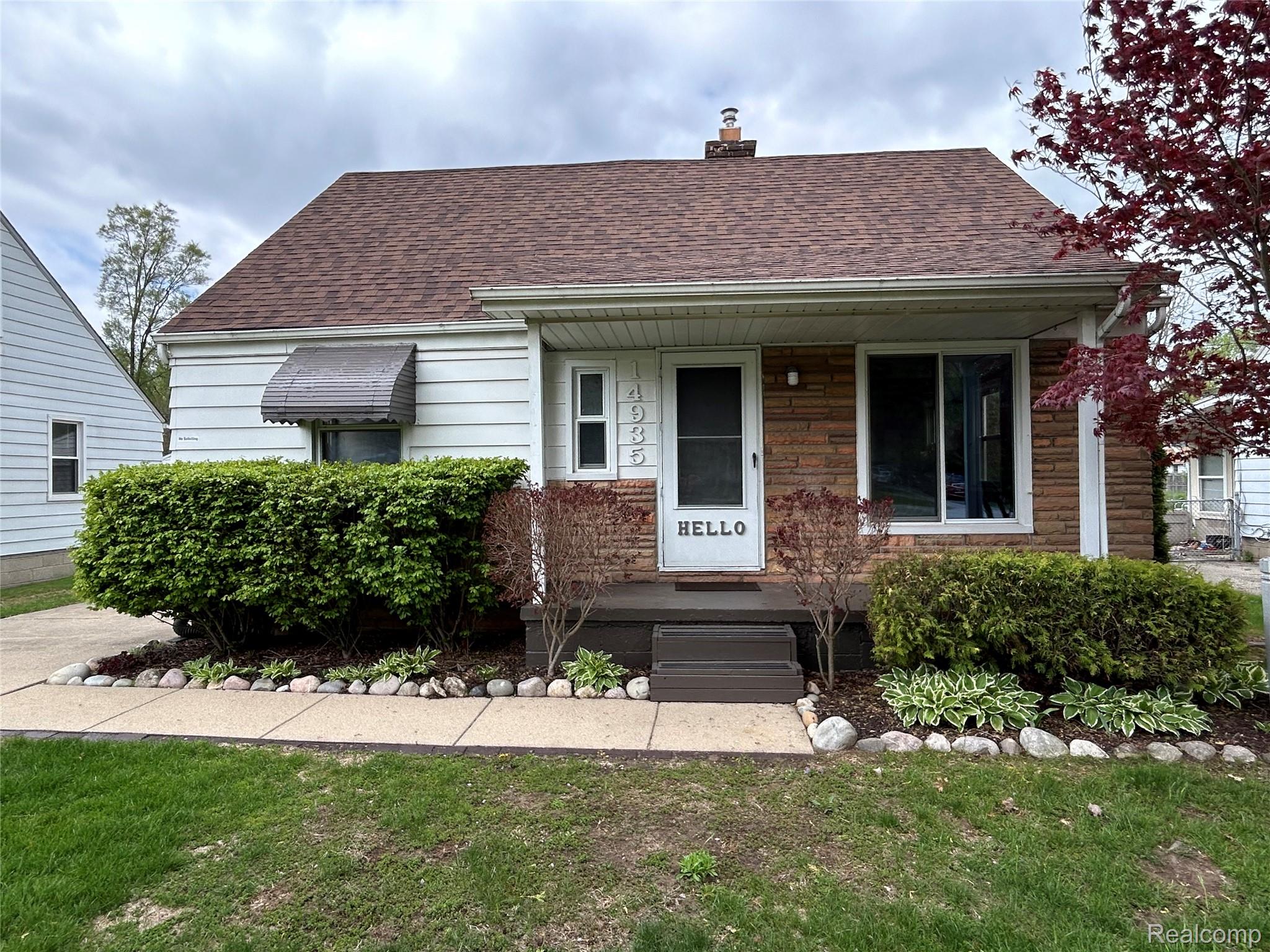 14935, Harrison, Livonia, Michigan, 48154