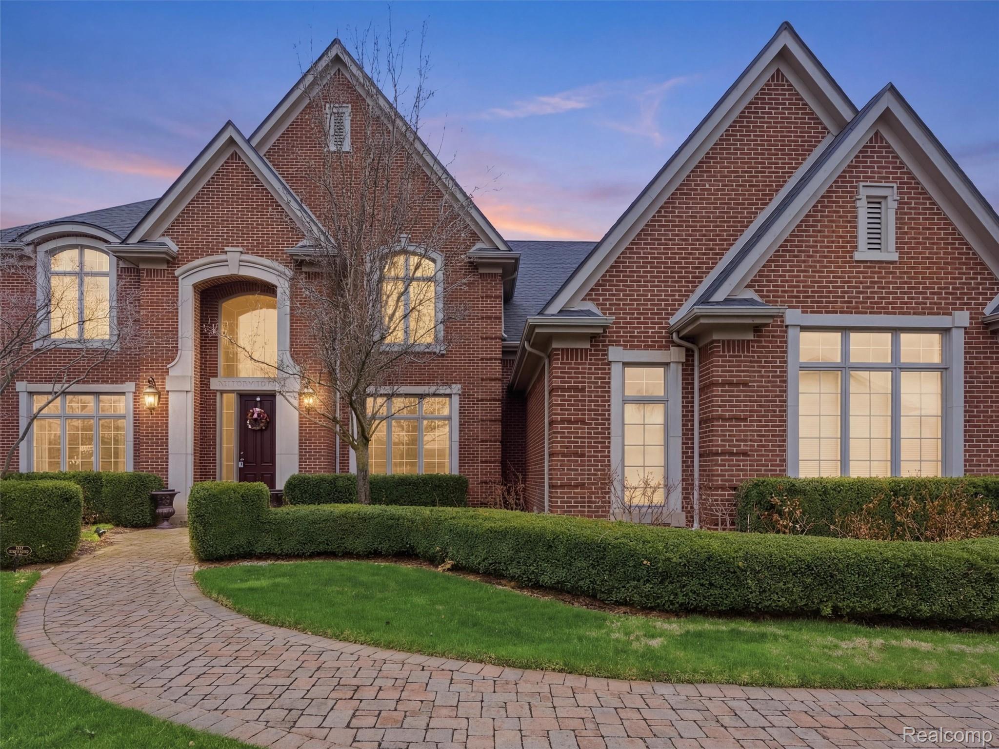 3881, Trout Creek, Oakland, Michigan, 48363