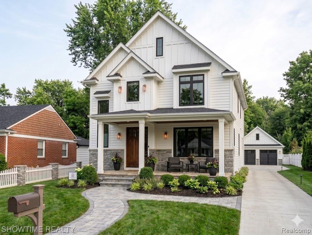 1623, Taunton, Birmingham, Michigan, 48009
