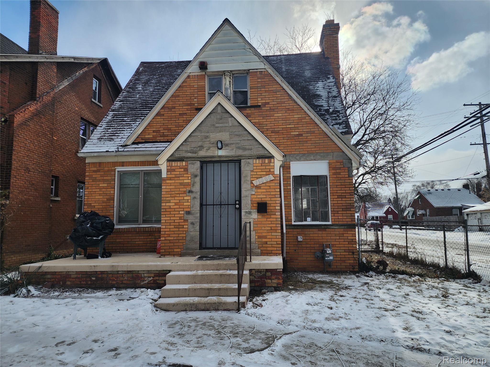 15000, Mayfield, Detroit, Michigan, 48205