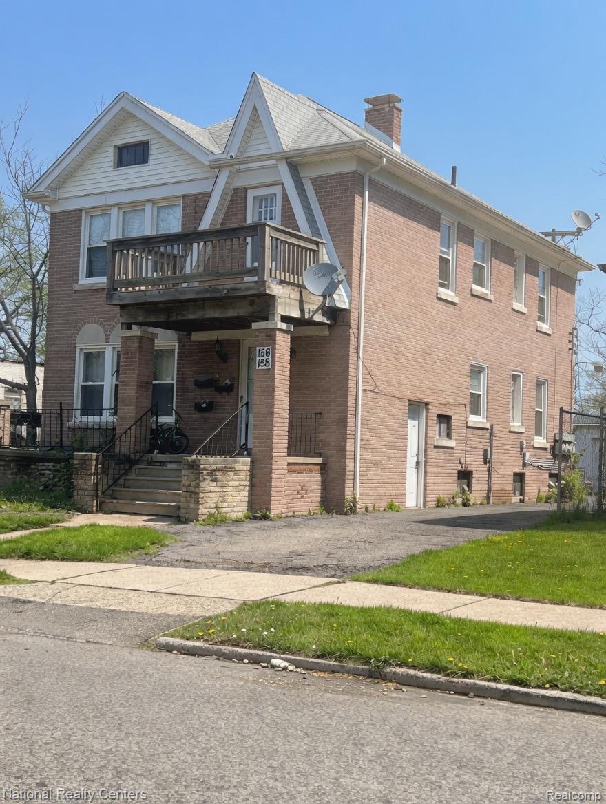 156, Mark, Pontiac, Michigan, 48341