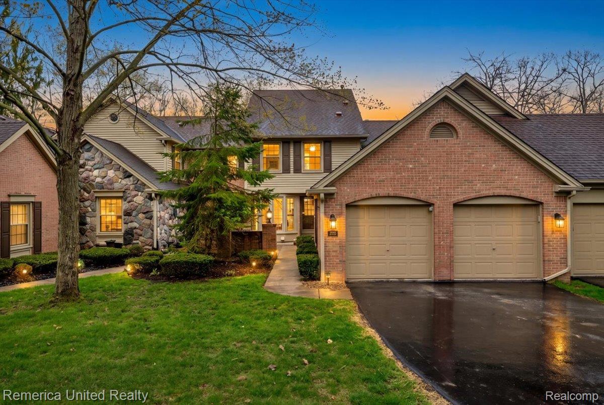 4605, Golf View, Brighton, Michigan, 48116