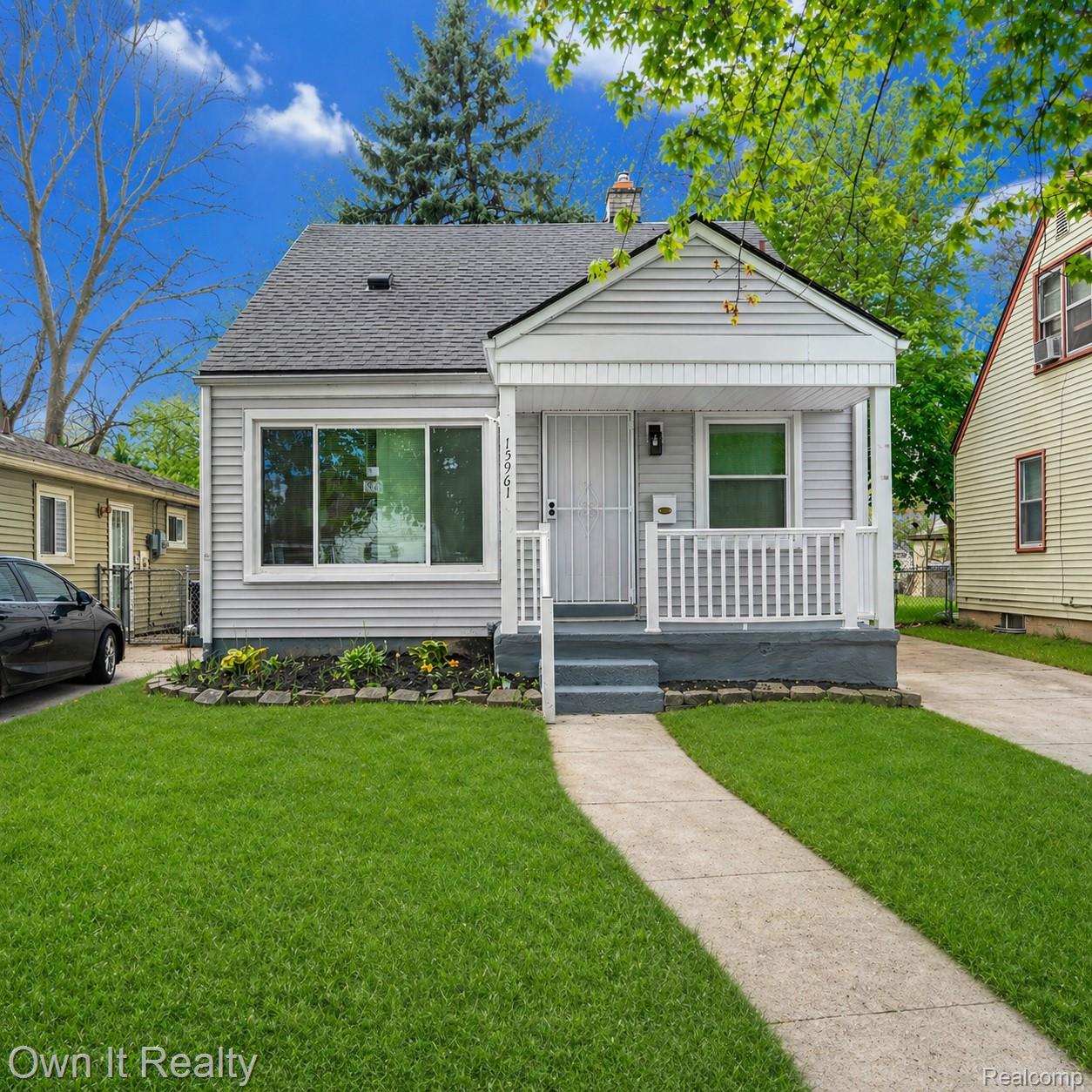 15961, Macarthur, Redford, Michigan, 48239