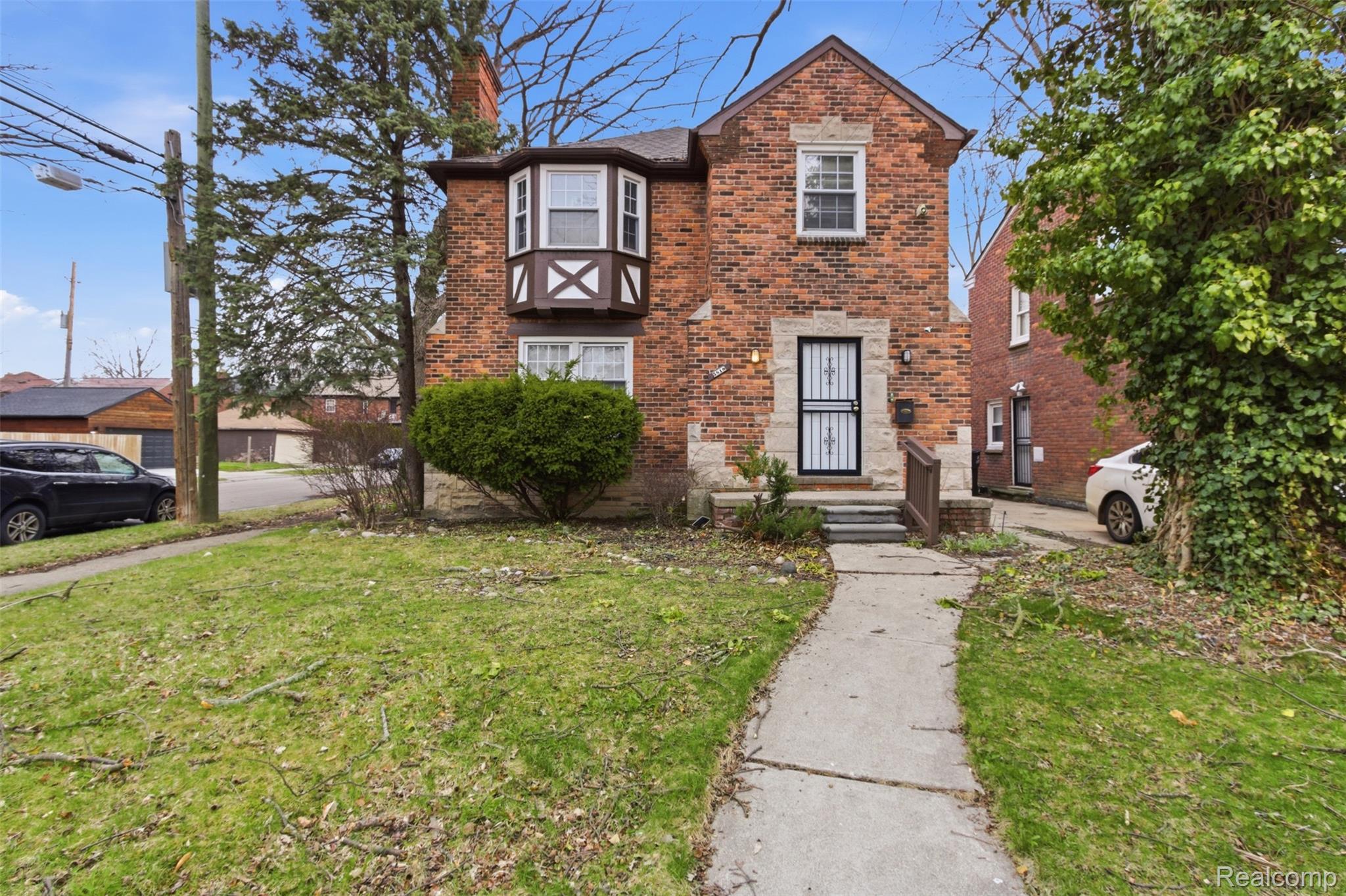 5810, Bishop, Detroit, Michigan, 48224