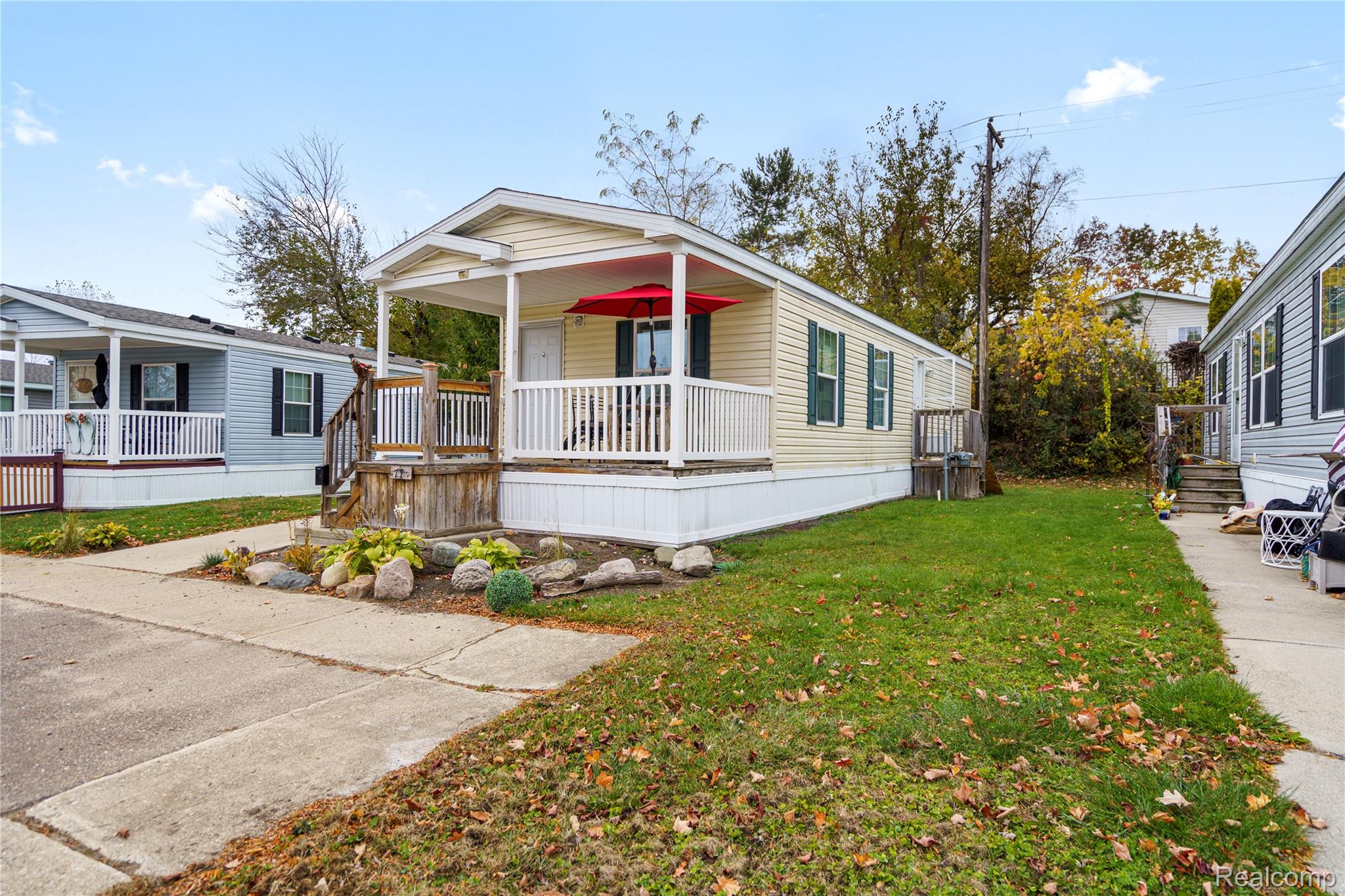 75, Woodridge, White Lake, Michigan, 48386