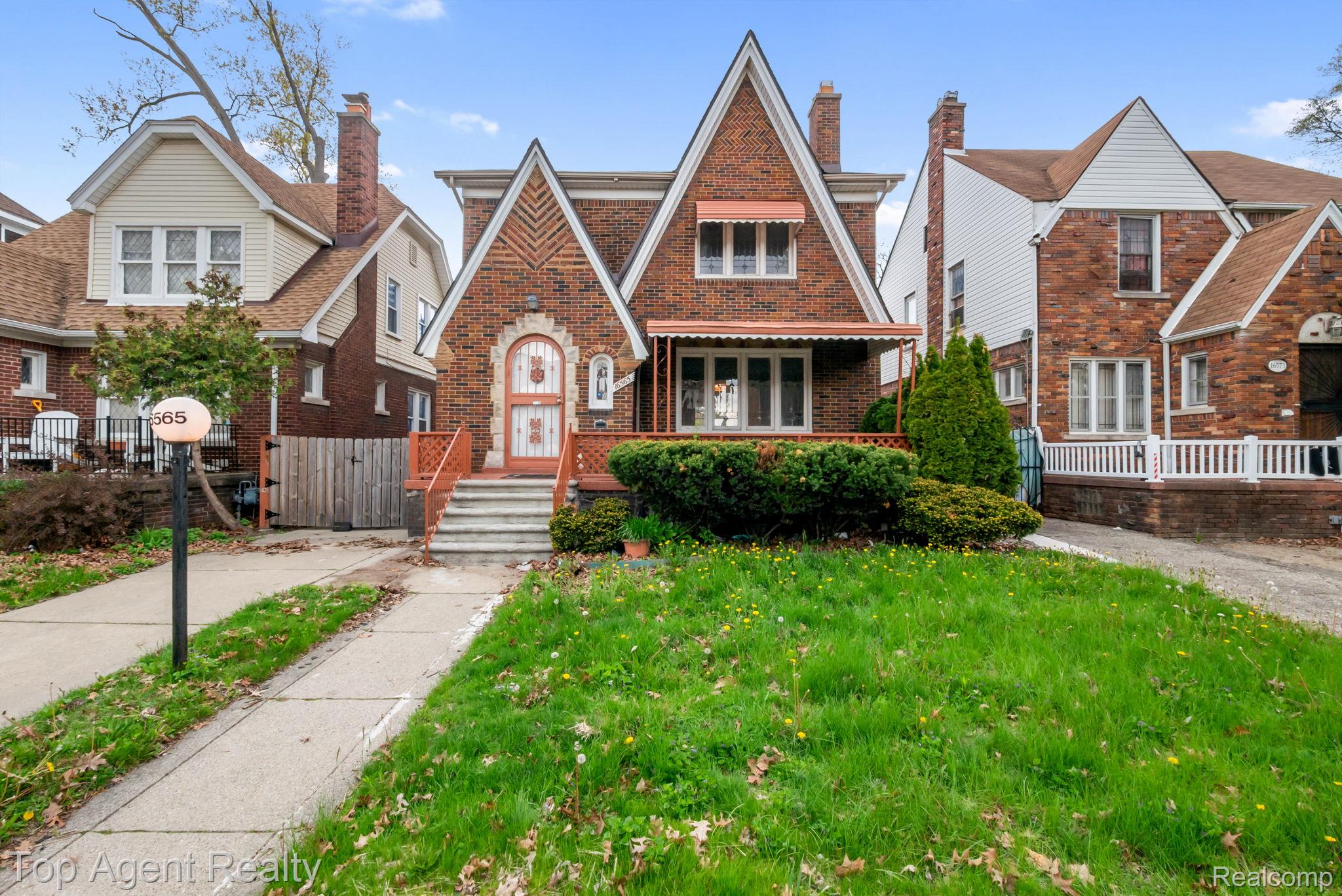 16565, Roselawn, Detroit, Michigan, 48221