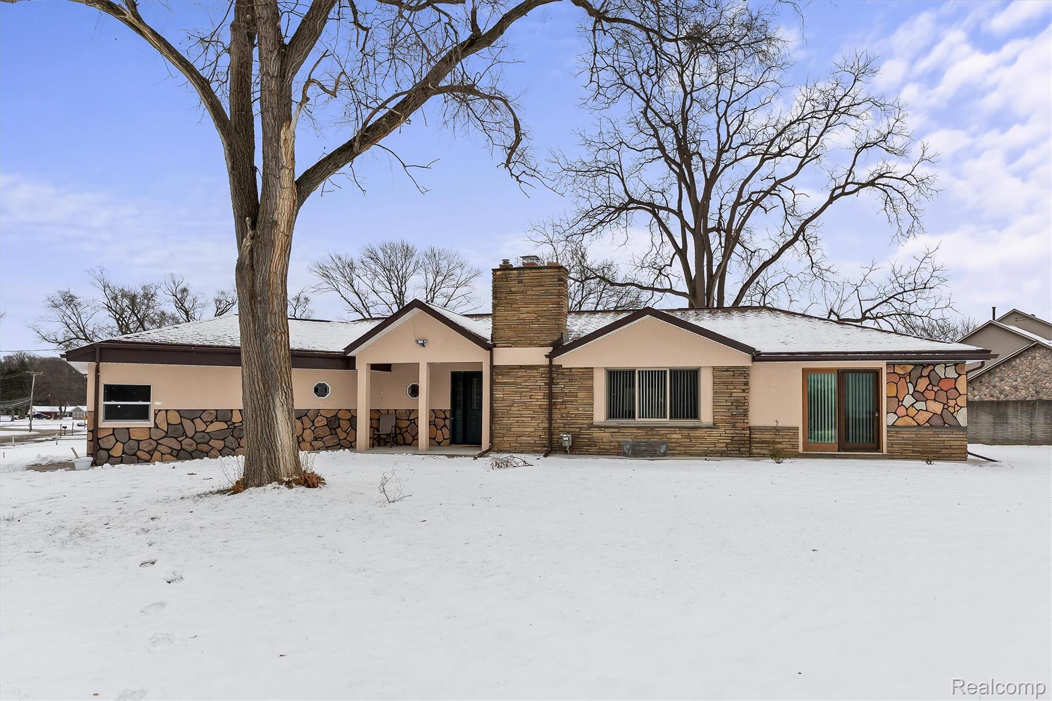15500, Millar, Clinton Township, Michigan, 48036