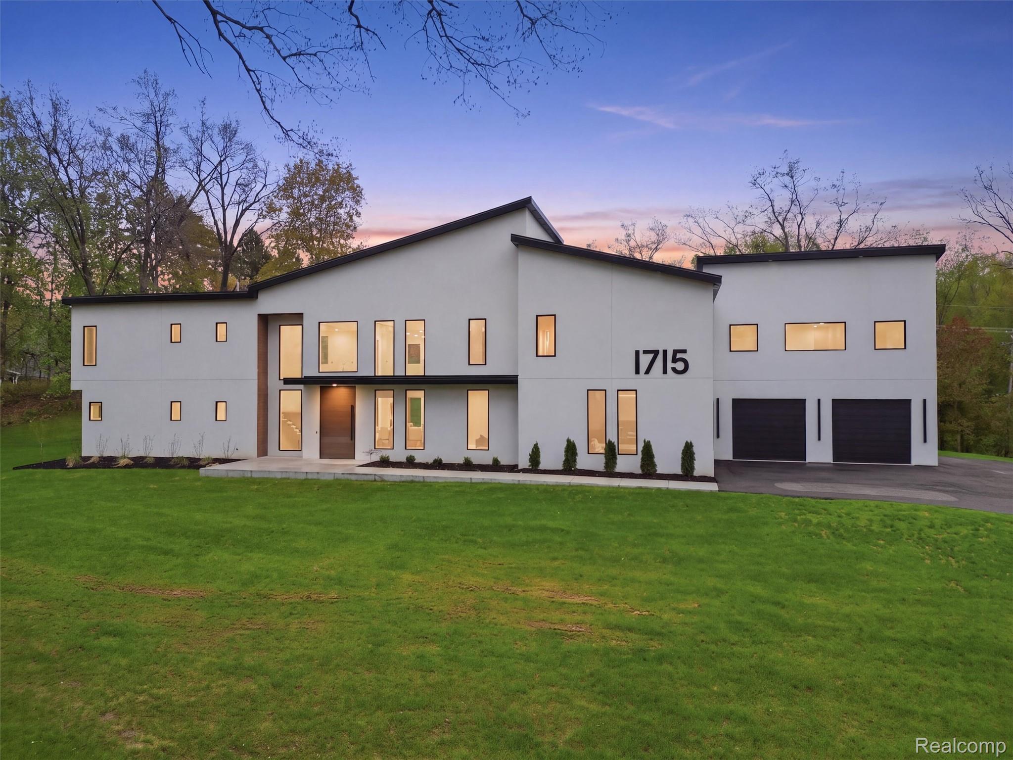 1715, Lone Pine, Bloomfield Hills, Michigan, 48302
