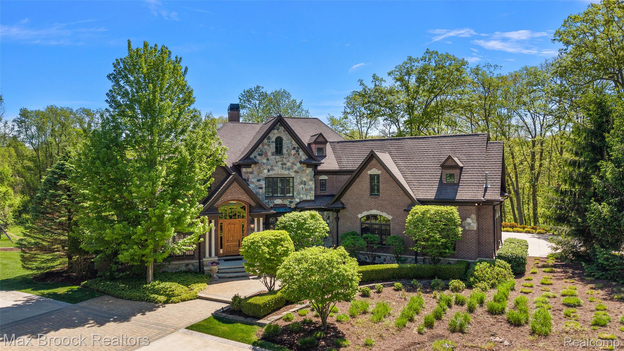 9716, Hadley, Clarkston, Michigan, 48348