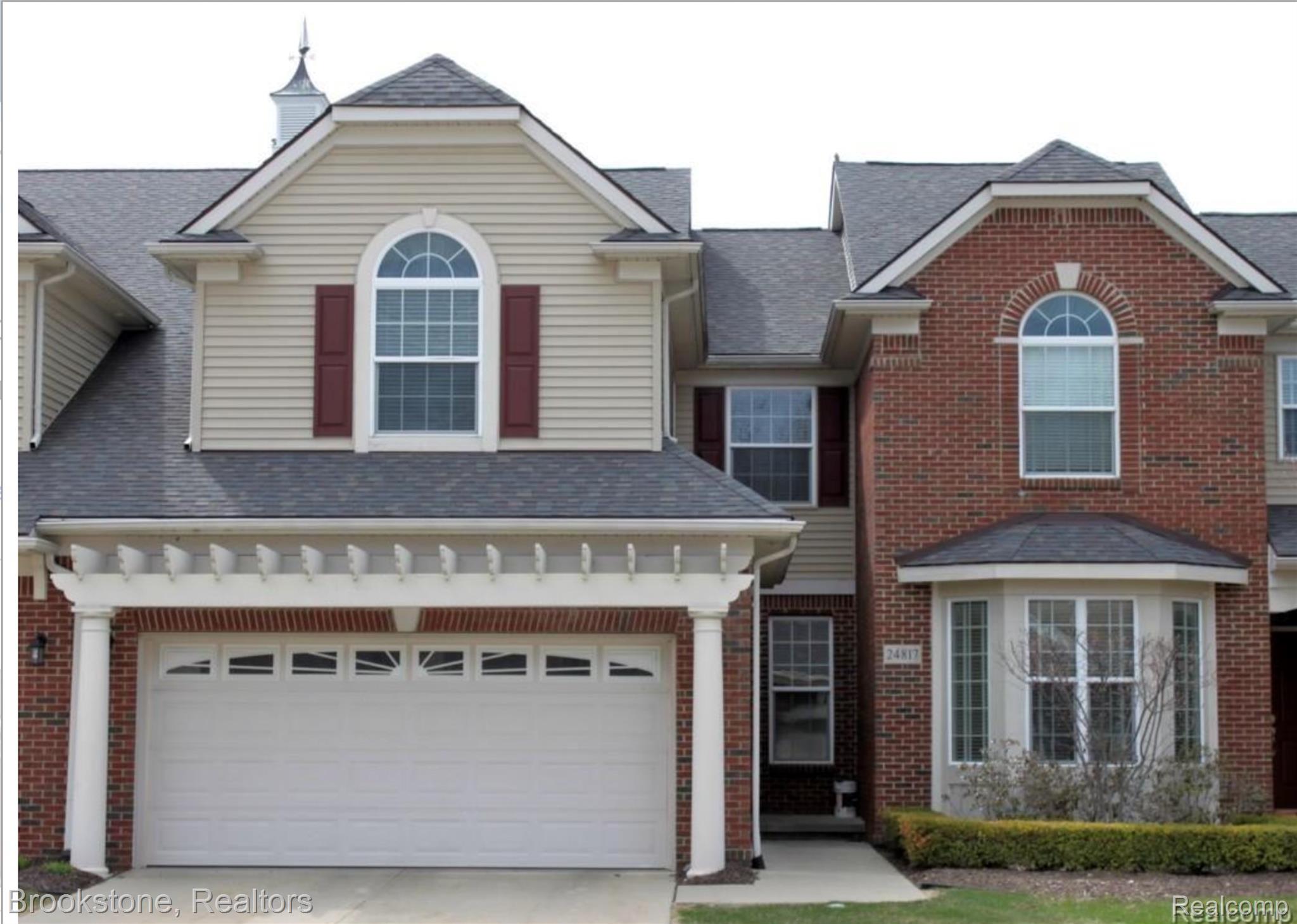 24817, VALLEYWOOD, South Lyon, Michigan, 48178